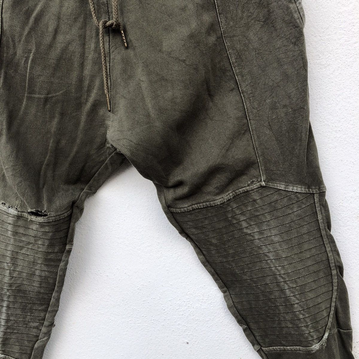 Japanese Brand MILITARY COLLECTION DESIGN PARACHUTE BONDAGE PANTS ZARA MAN Size US 32 / EU 48 - 5 Thumbnail