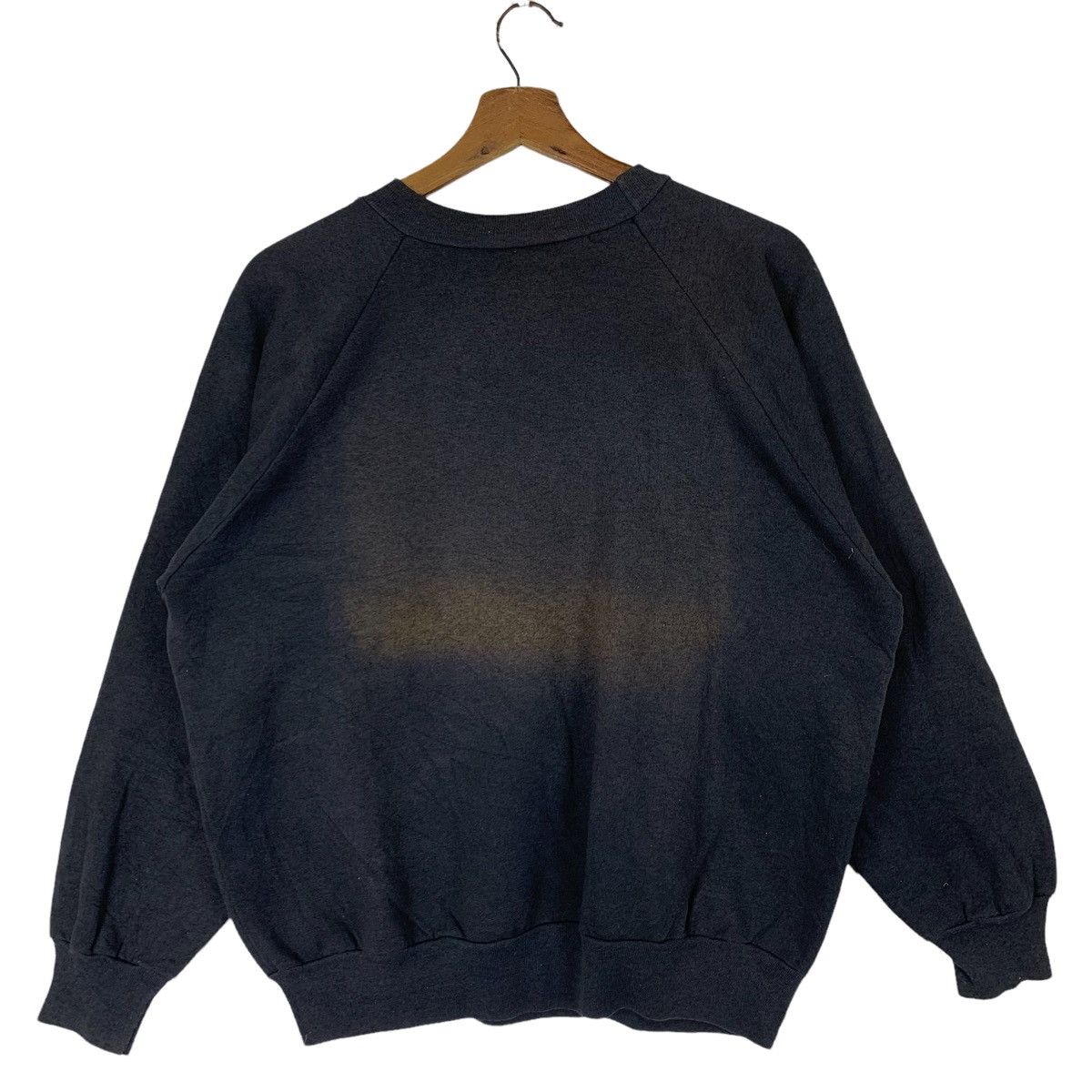 Vintage Vintage 90s Vancouver Canada Crewneck Sweatshirt Size US M / EU 48-50 / 2 - 5 Thumbnail