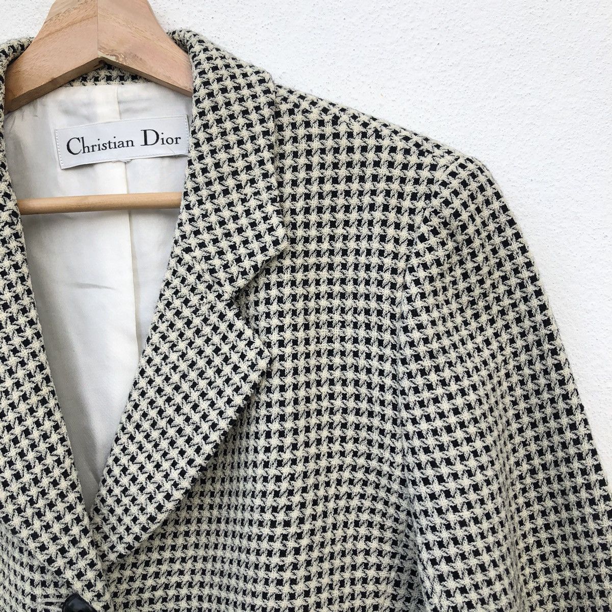 Christian Dior Monsieur CHRISTIAN DIOR BUTTON JACKET Size US M / EU 48-50 / 2 - 4 Thumbnail