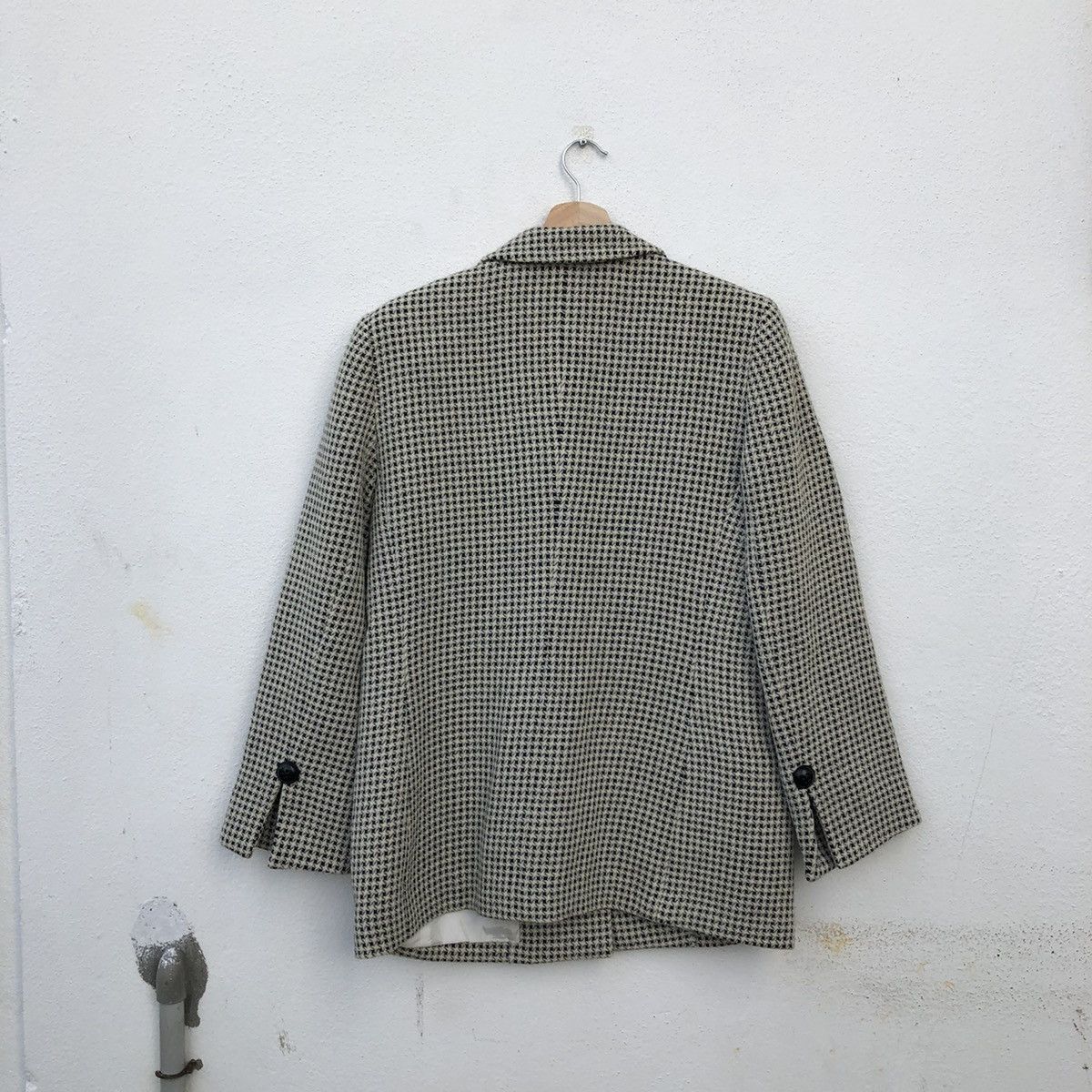 Christian Dior Monsieur CHRISTIAN DIOR BUTTON JACKET Size US M / EU 48-50 / 2 - 10 Thumbnail