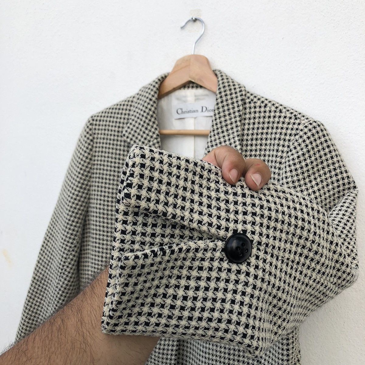 Christian Dior Monsieur CHRISTIAN DIOR BUTTON JACKET Size US M / EU 48-50 / 2 - 9 Thumbnail