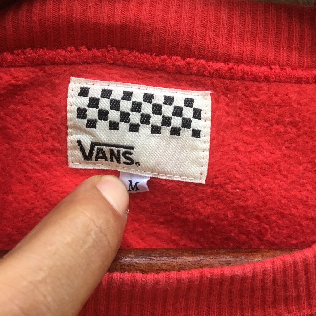 Japanese Brand Vintage 90s Vans Pullover Spellout Crewneck Sweatshirt Size US M / EU 48-50 / 2 - 5 Thumbnail