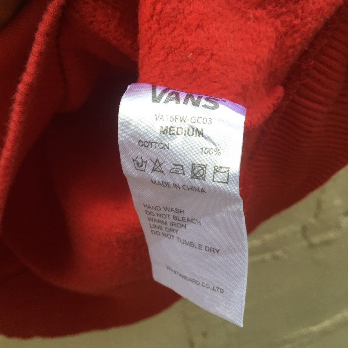 Japanese Brand Vintage 90s Vans Pullover Spellout Crewneck Sweatshirt Size US M / EU 48-50 / 2 - 6 Thumbnail