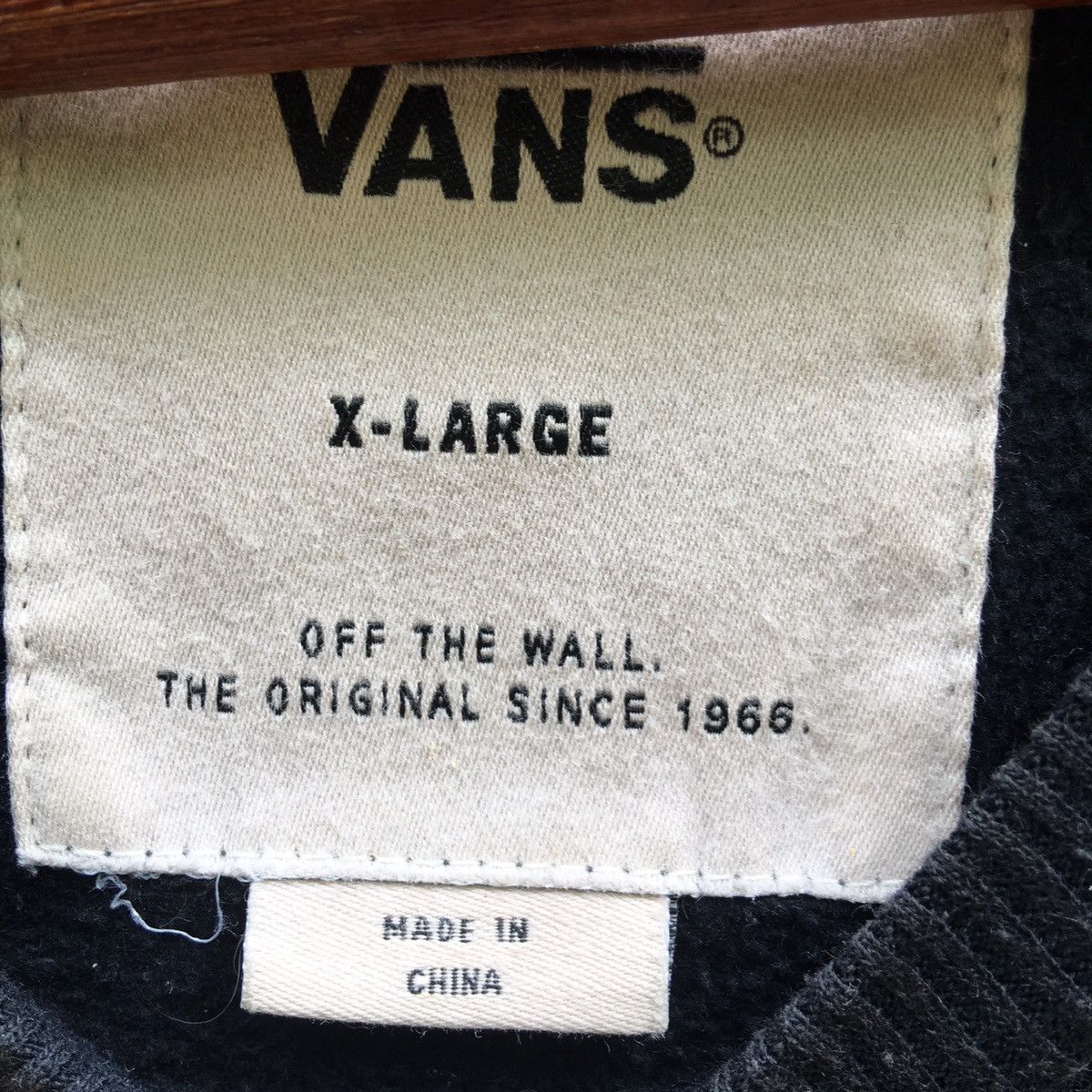 Vans Vintage 90s Vans Original Off The Wall Crewneck Sweatshirt Size US XL / EU 56 / 4 - 5 Thumbnail