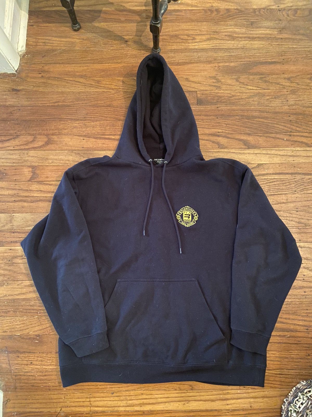 Balenciaga Embroidered Logo Hoodie Unisex Navy and Yellow Size M Size US M / EU 48-50 / 2 - 1 Thumbnail