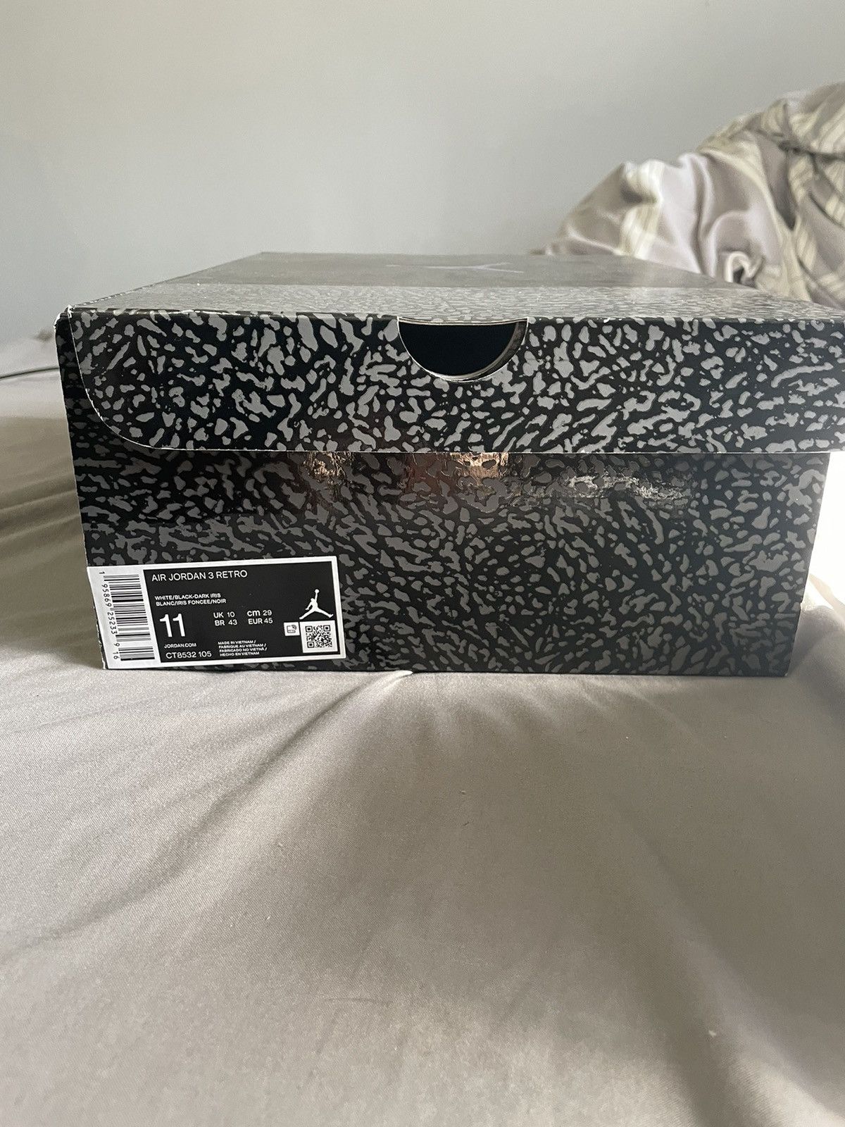 Jordan Brand × Nike *SEND OFFERS* Air Jordan 3 Retro Dark Iris Size US 11 / EU 44 - 8 Thumbnail