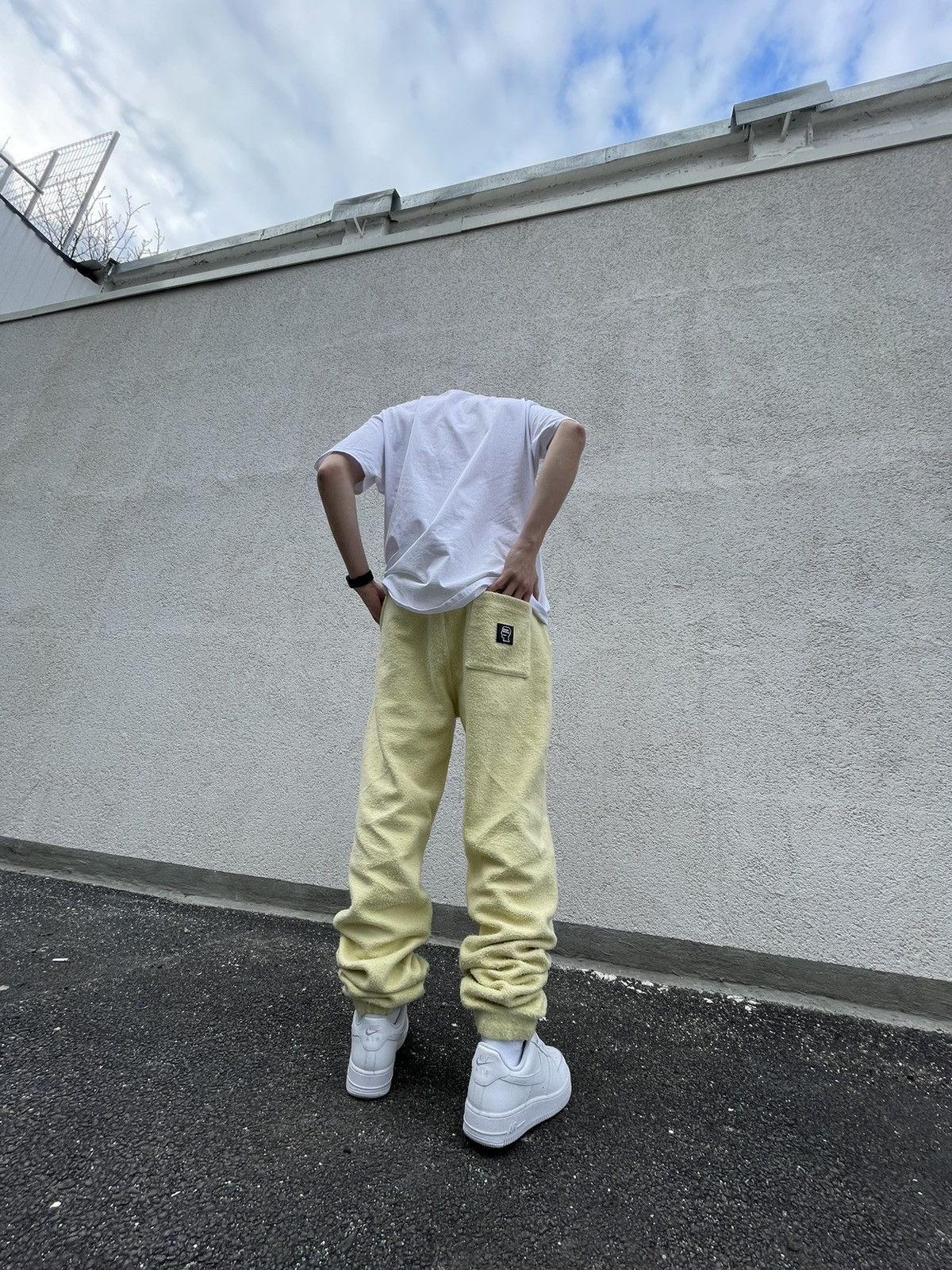 Brain Dead Brain Dead teddy sweatpants Size US 30 / EU 46 - 3 Thumbnail