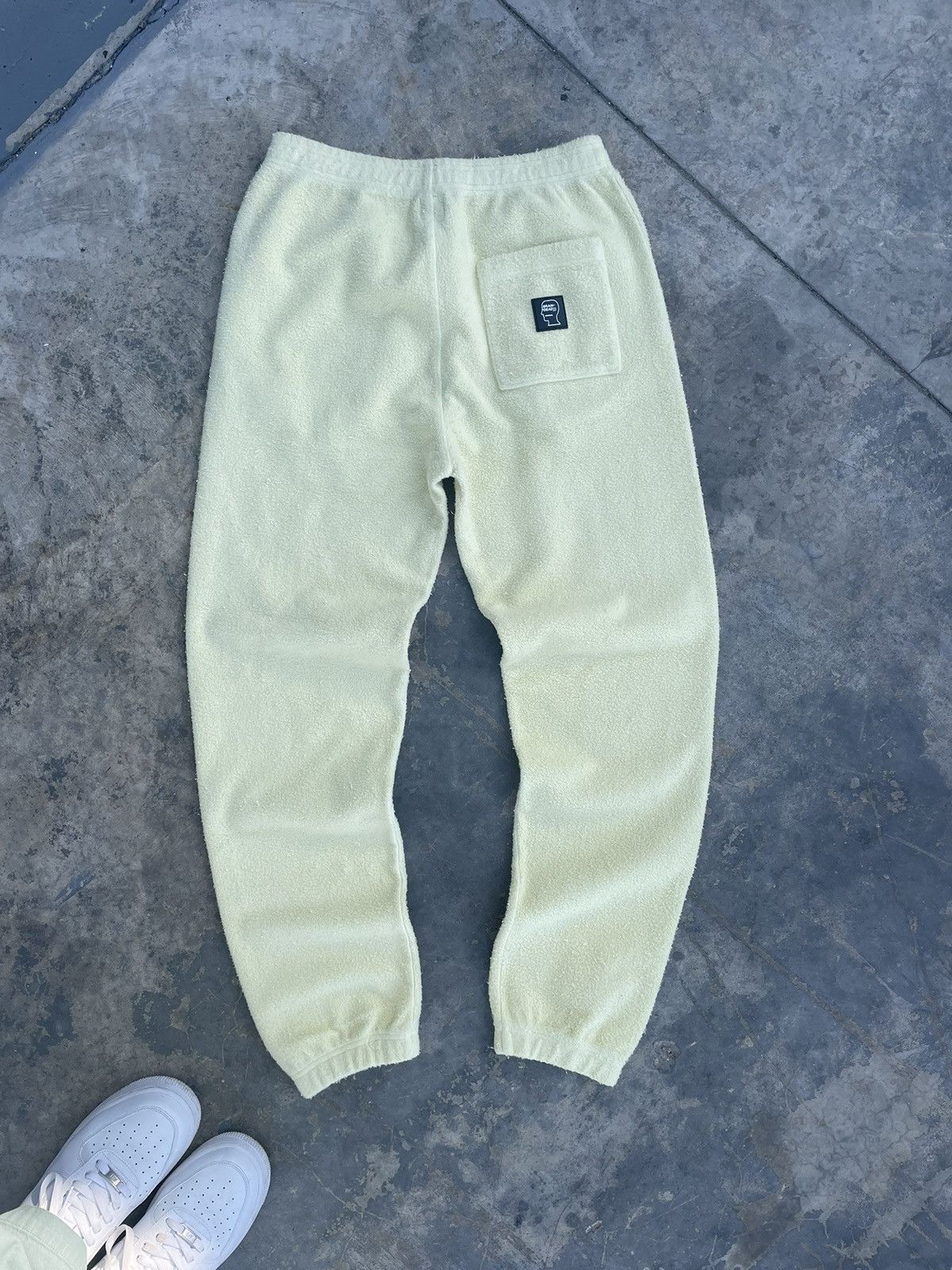 Brain Dead Brain Dead teddy sweatpants Size US 30 / EU 46 - 4 Thumbnail