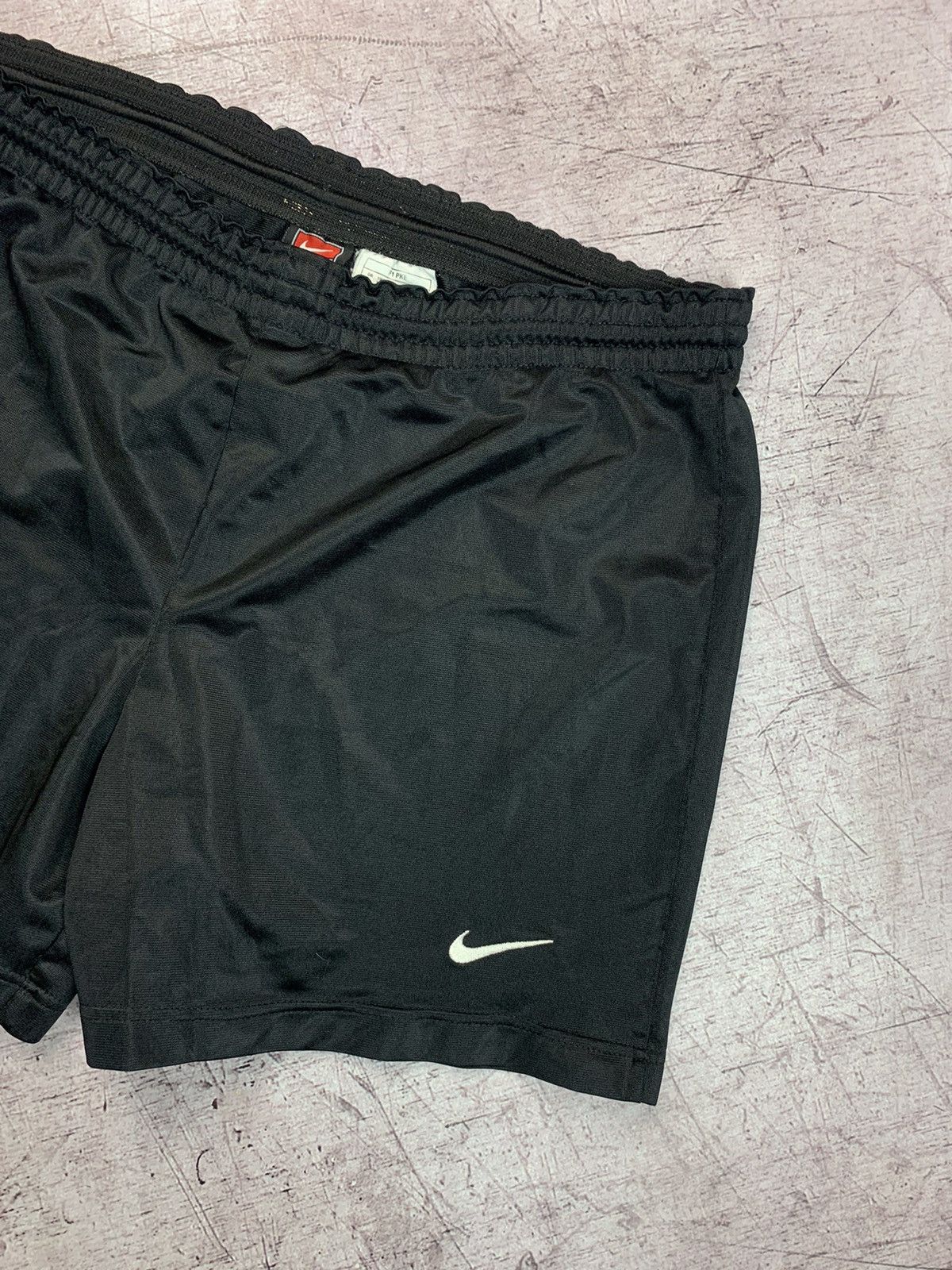 Nike × Vintage Vintage Nike Shorts Size US 32 / EU 48 - 6 Thumbnail