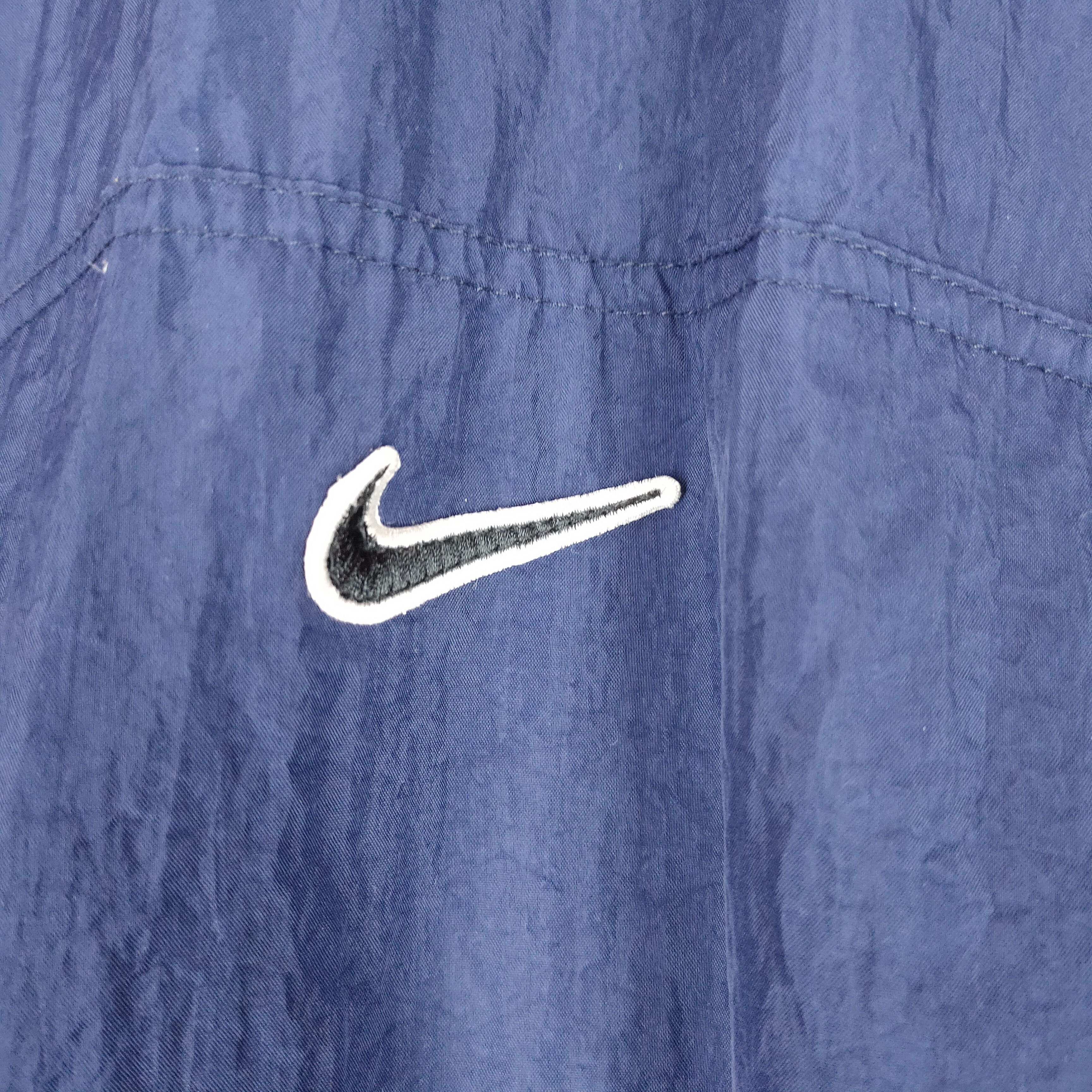 Nike Vintage 90s NIKE CENTER SWOOSH Vneck Polyester Sweatshirt Size US XL / EU 56 / 4 - 2 Thumbnail