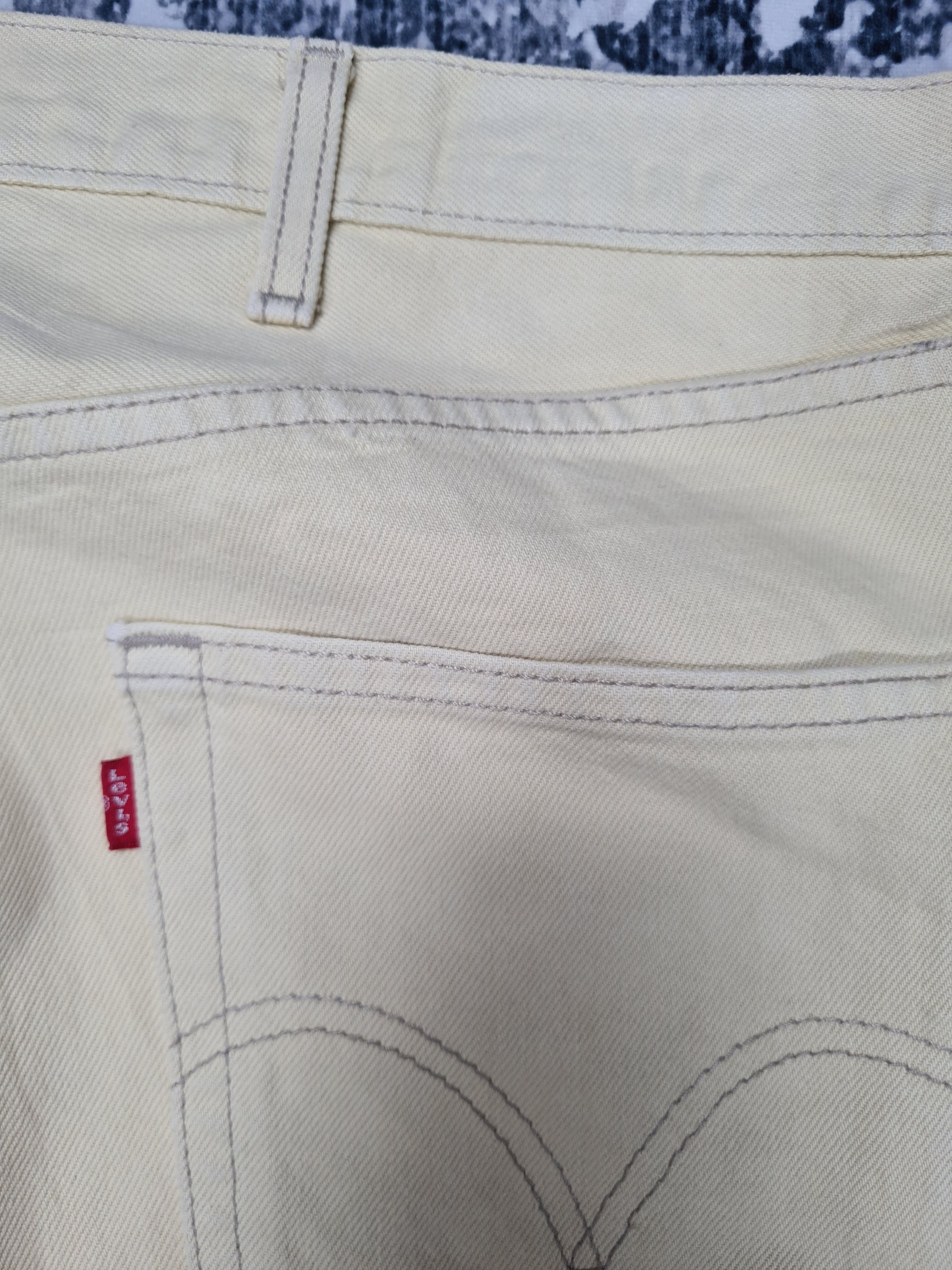 Levi's Vintage LEVIS 501 Light Wash Cream Size 41X29 Jeans L0250 Size US 41 - 9 Thumbnail