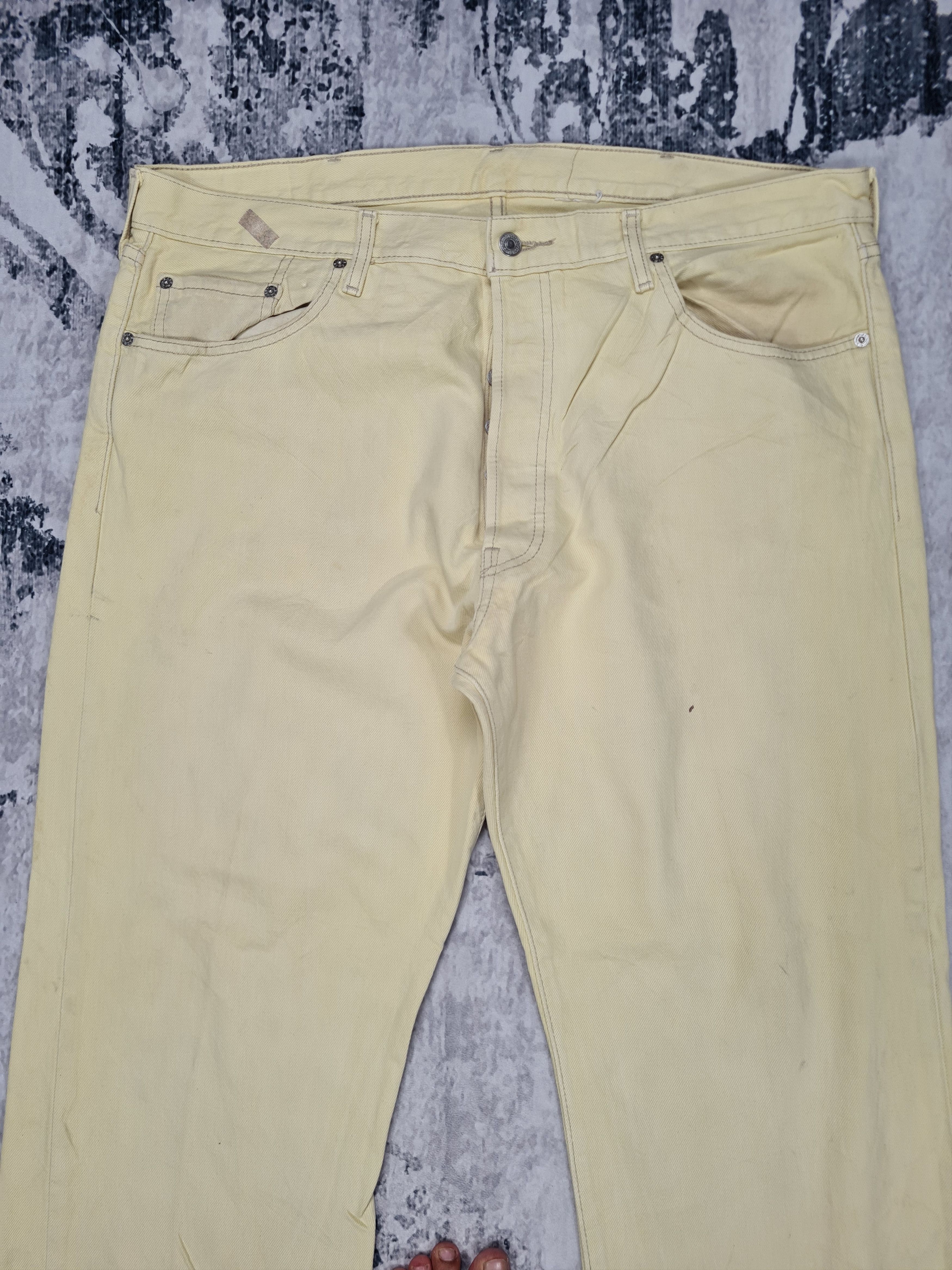 Levi's Vintage LEVIS 501 Light Wash Cream Size 41X29 Jeans L0250 Size US 41 - 5 Thumbnail