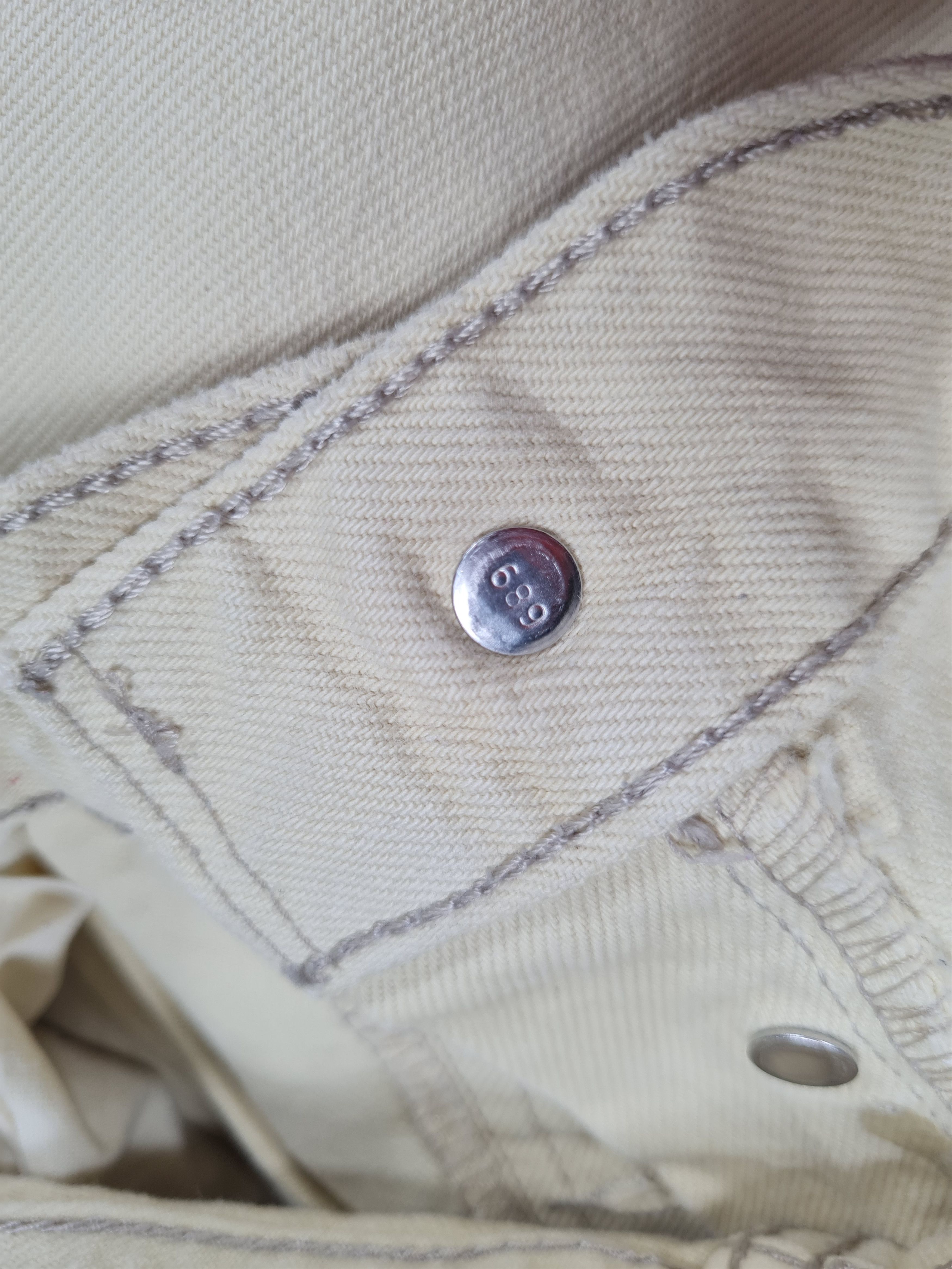 Levi's Vintage LEVIS 501 Light Wash Cream Size 41X29 Jeans L0250 Size US 41 - 12 Thumbnail