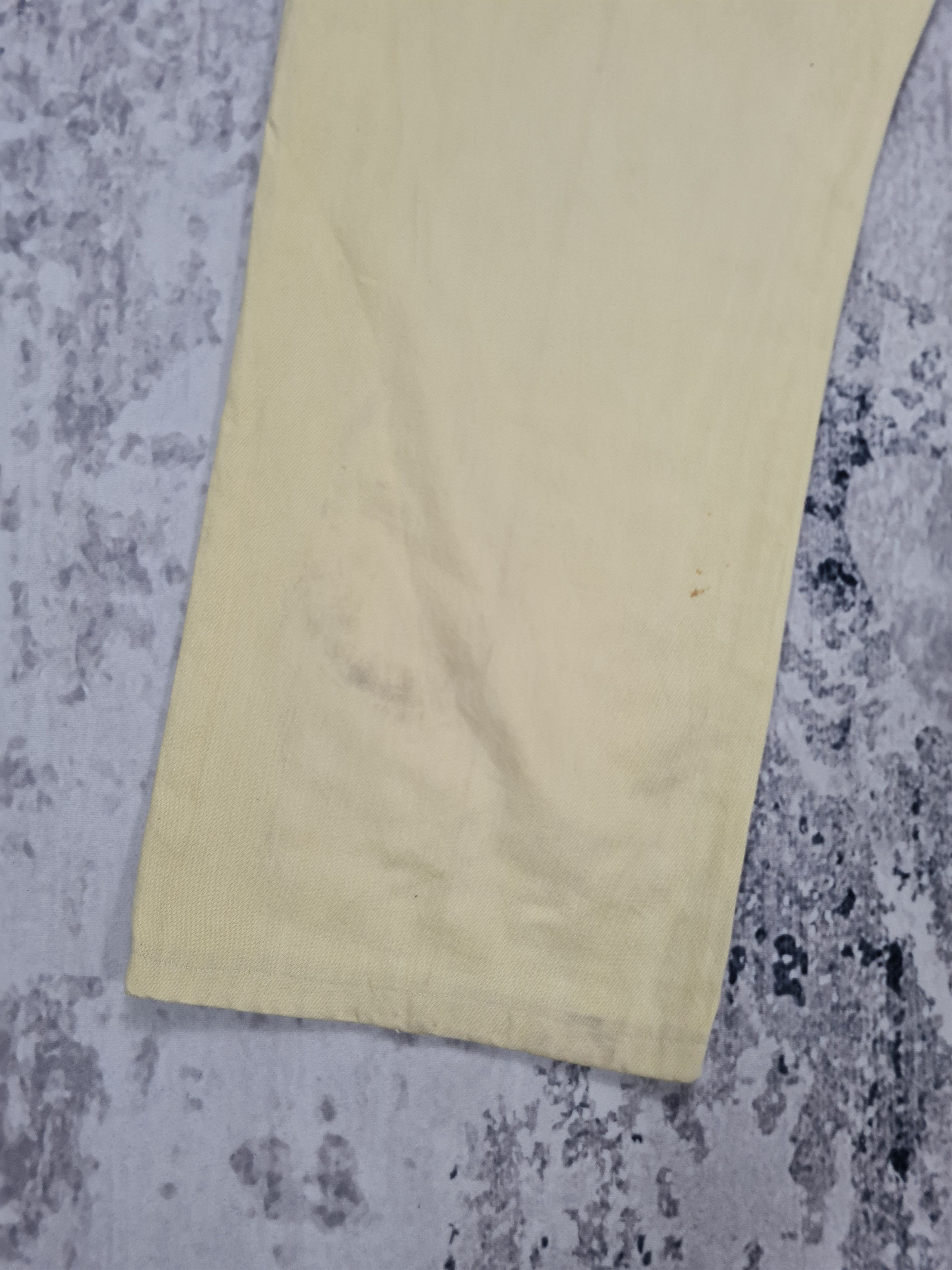 Levi's Vintage LEVIS 501 Light Wash Cream Size 41X29 Jeans L0250 Size US 41 - 6 Thumbnail
