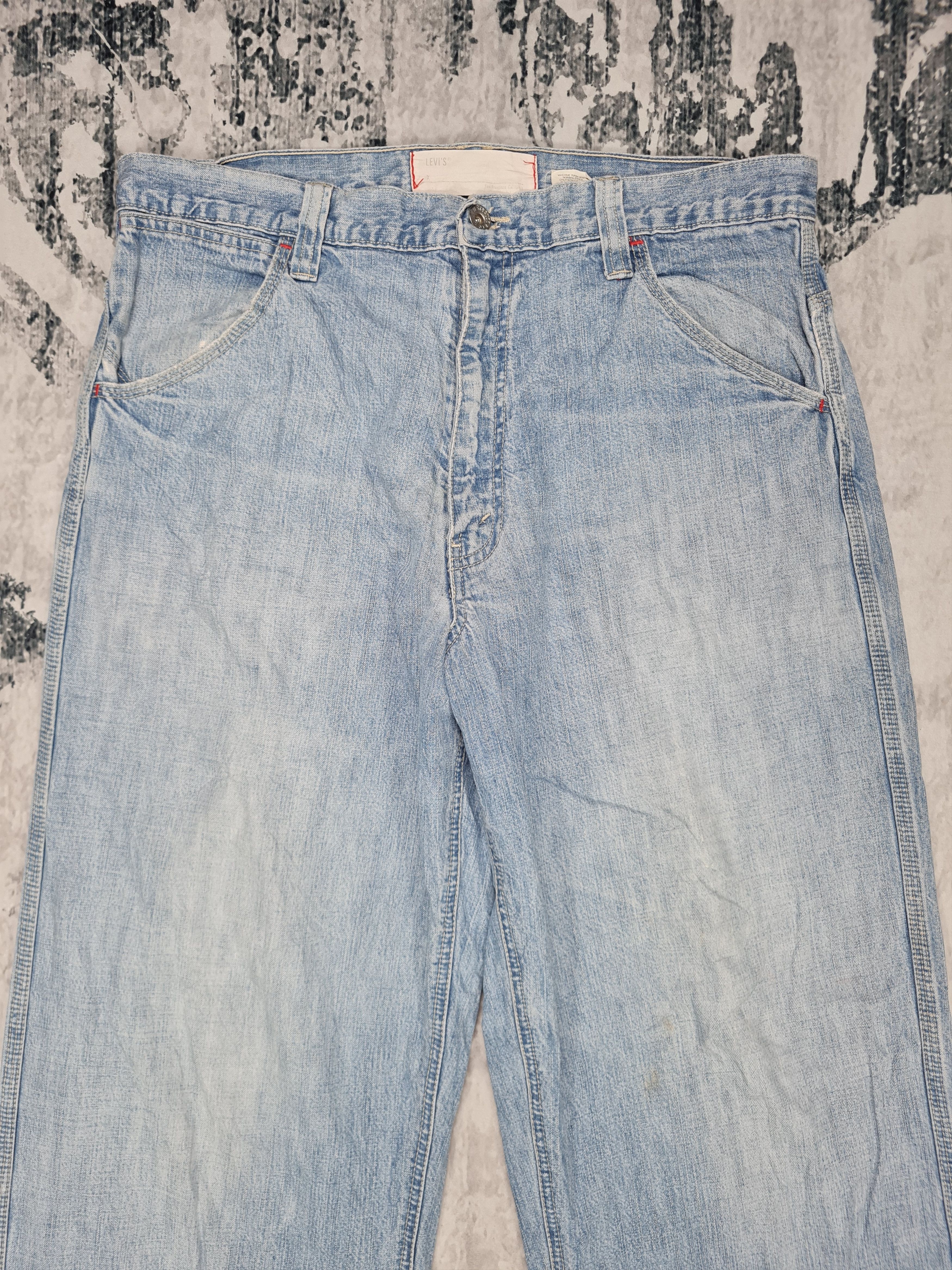 Levi's Vintage Clothing Vintage LEVIS Light Wash Baggy Size 35X30 Jeans L0223 Size US 35 - 4 Thumbnail