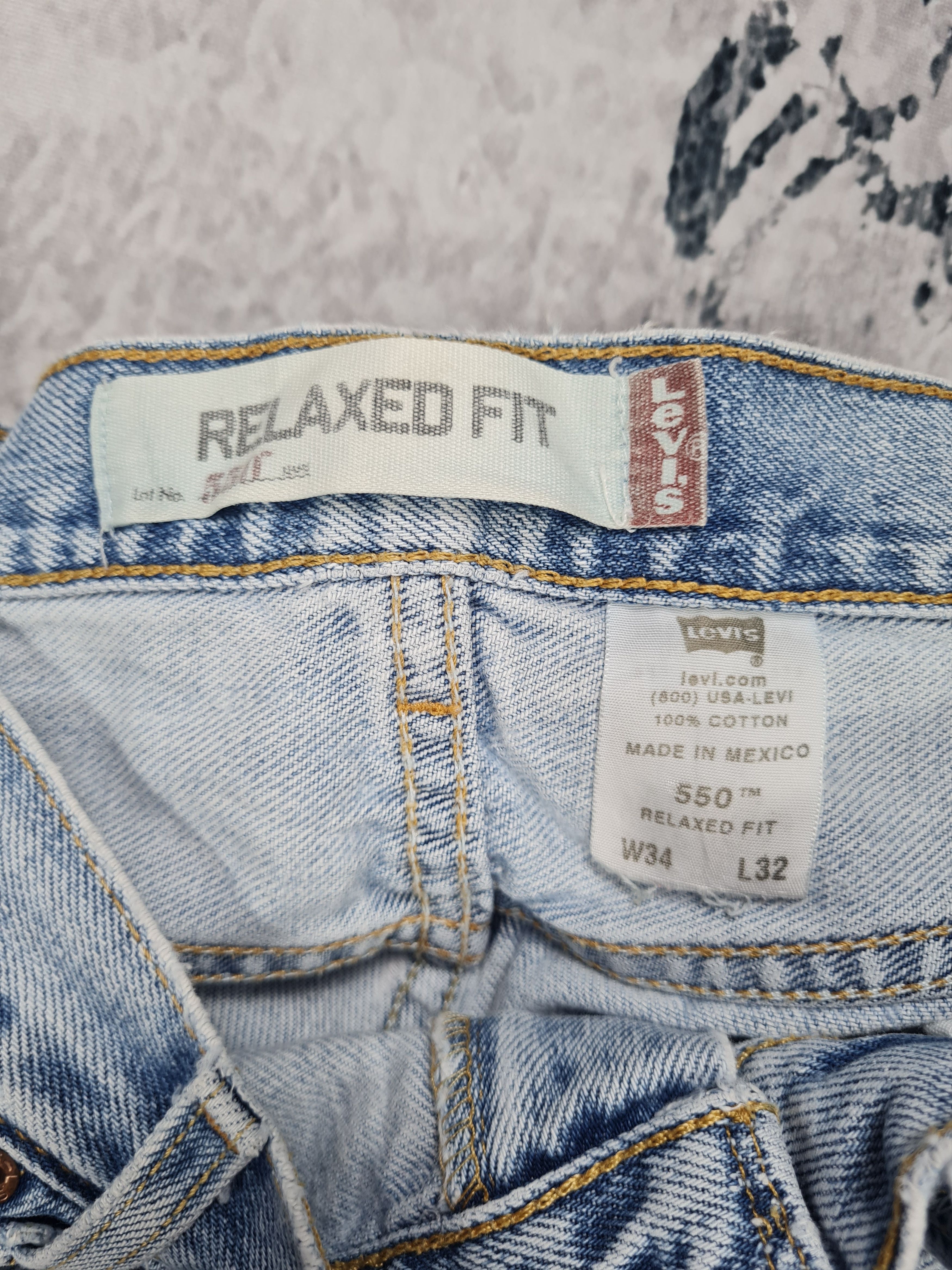Levi's Vintage Clothing Vintage LEVIS 550 Light Wash Stain Size 34X31 Jeans L0215 Size US 34 / EU 50 - 11 Thumbnail