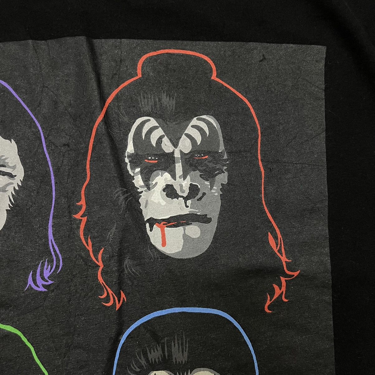 Japanese Brand × Vintage × Xlarge RARE XLARGE Vintage Xlarge brand X Kiss Army Tshirt Size US M / EU 48-50 / 2 - 6 Thumbnail