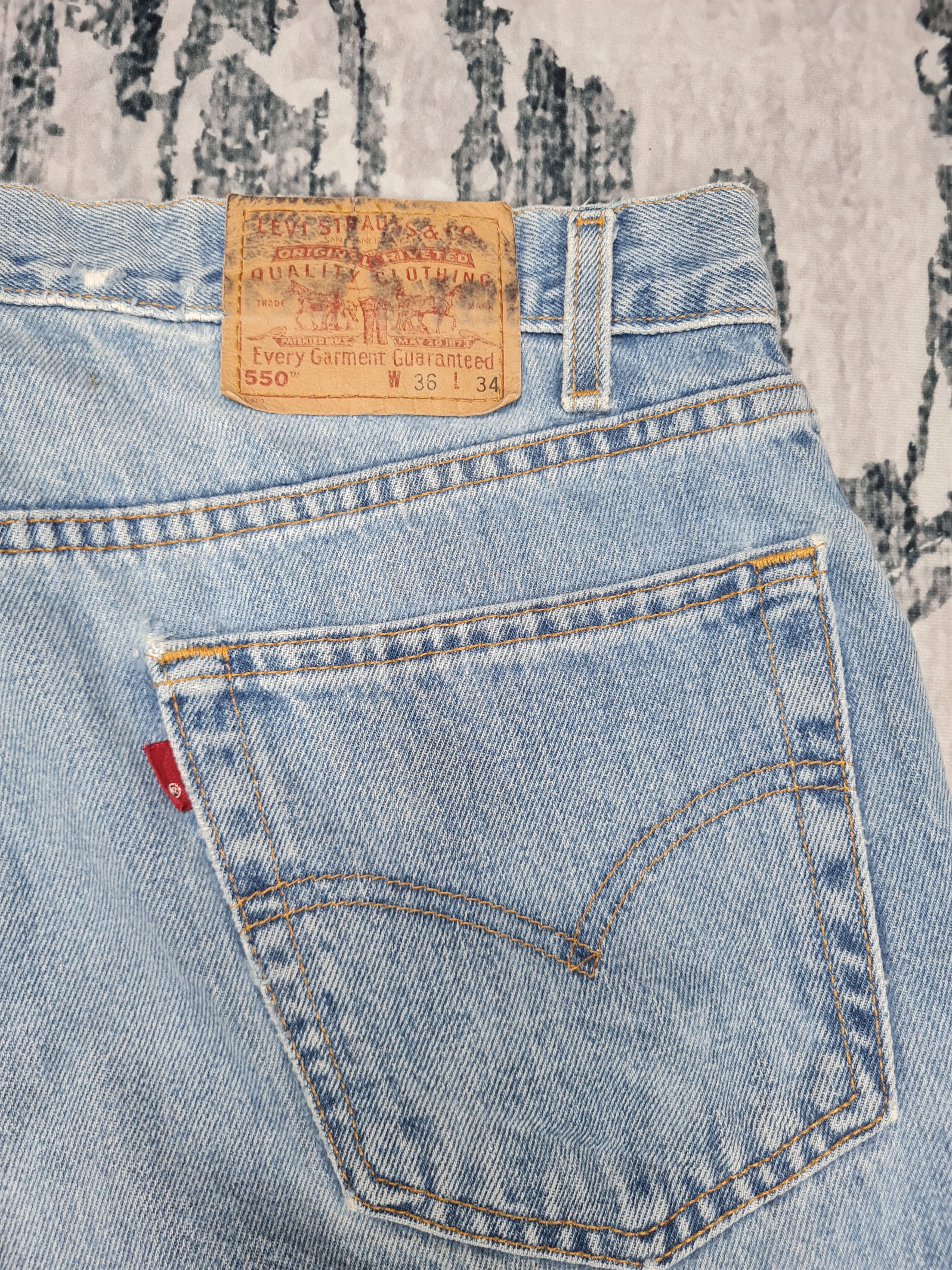 Levi's Vtg LEVIS 550 Medium Wash Distressed Size 36X35 Jeans L0243 Size US 36 / EU 52 - 4 Thumbnail