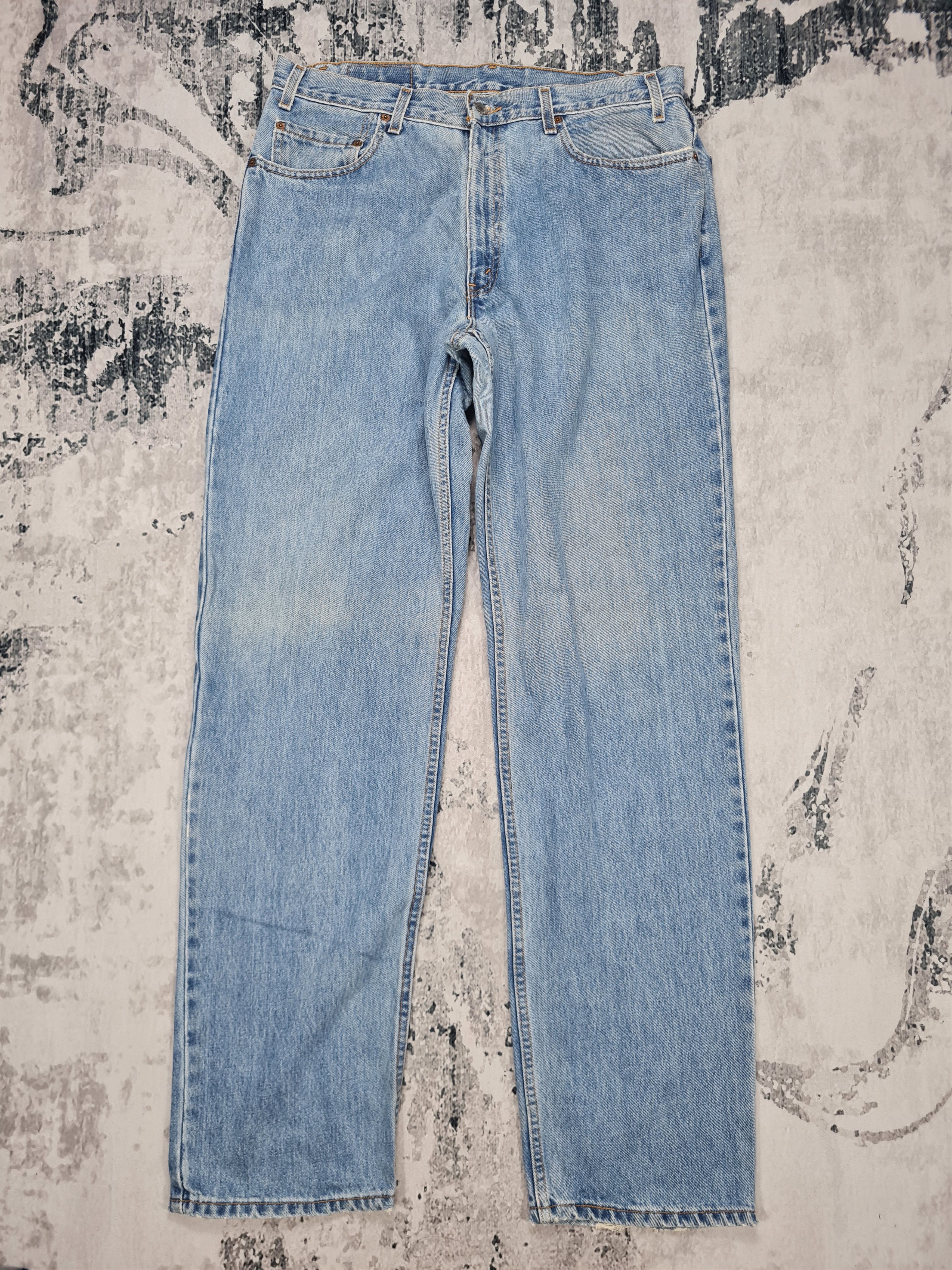 Levi's Vtg LEVIS 550 Medium Wash Distressed Size 36X35 Jeans L0243 Size US 36 / EU 52 - 1 Thumbnail