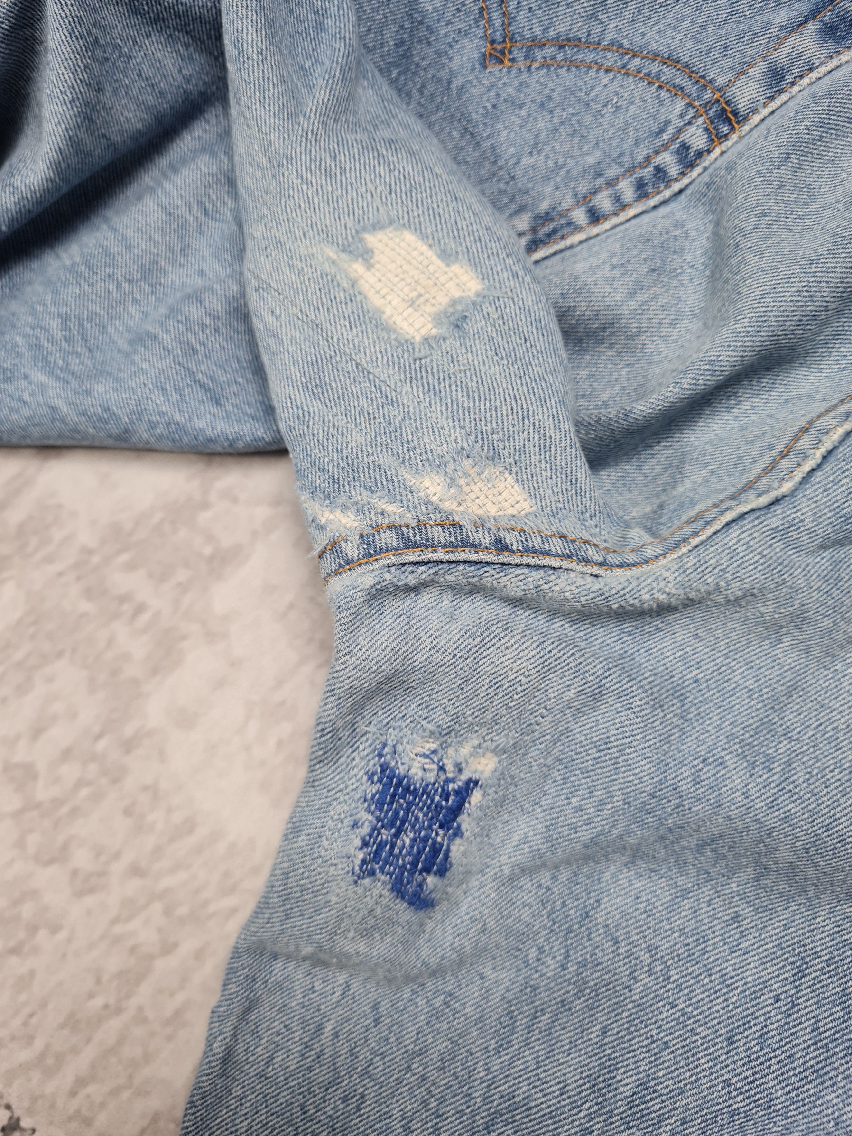 Levi's Vtg LEVIS 550 Medium Wash Distressed Size 36X35 Jeans L0243 Size US 36 / EU 52 - 5 Thumbnail