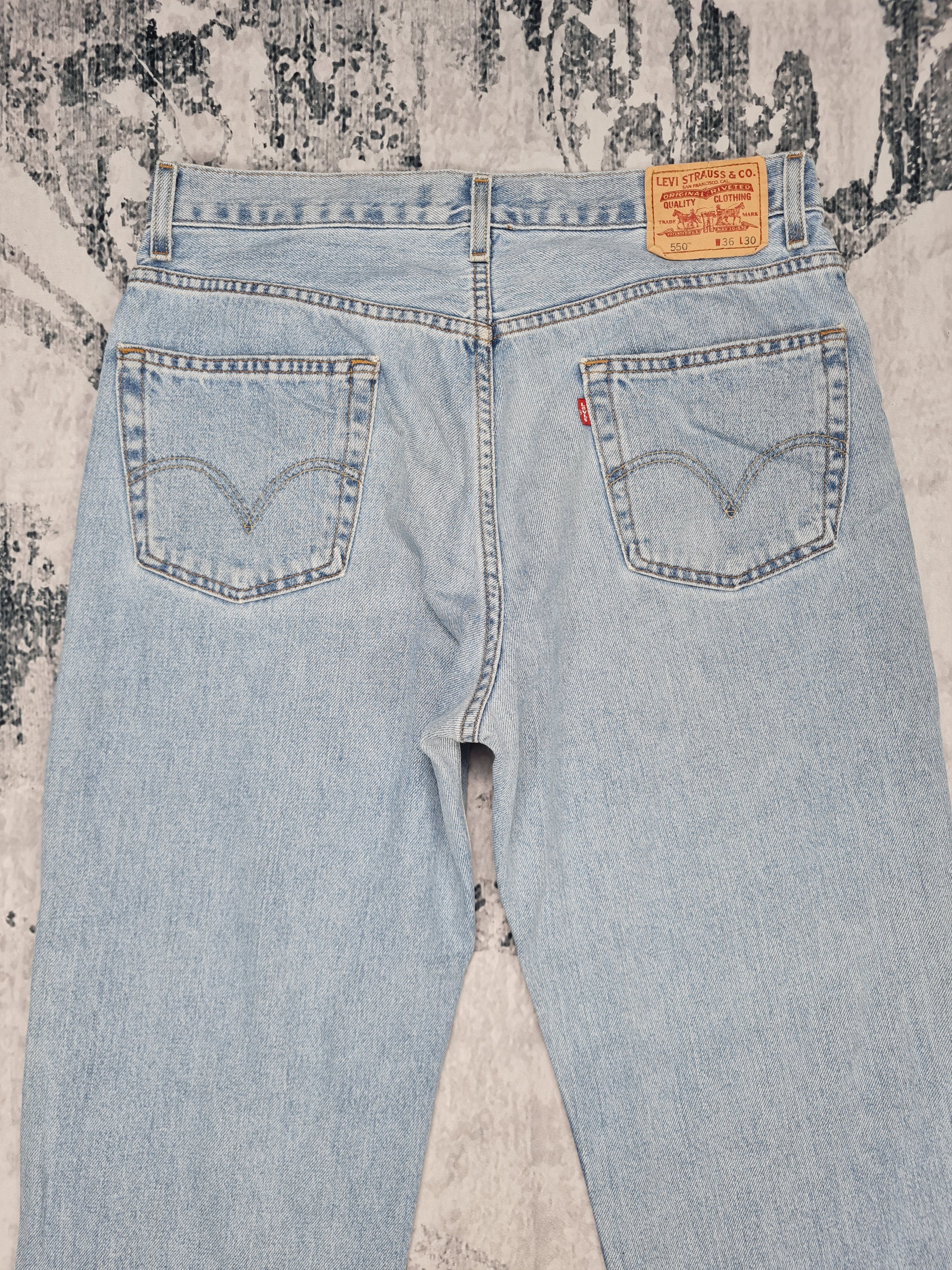 Levi's Vtg LEVIS 550 Light Wash Sun Faded Size 36X28.5 Jeans L0251 Size US 36 / EU 52 - 5 Thumbnail