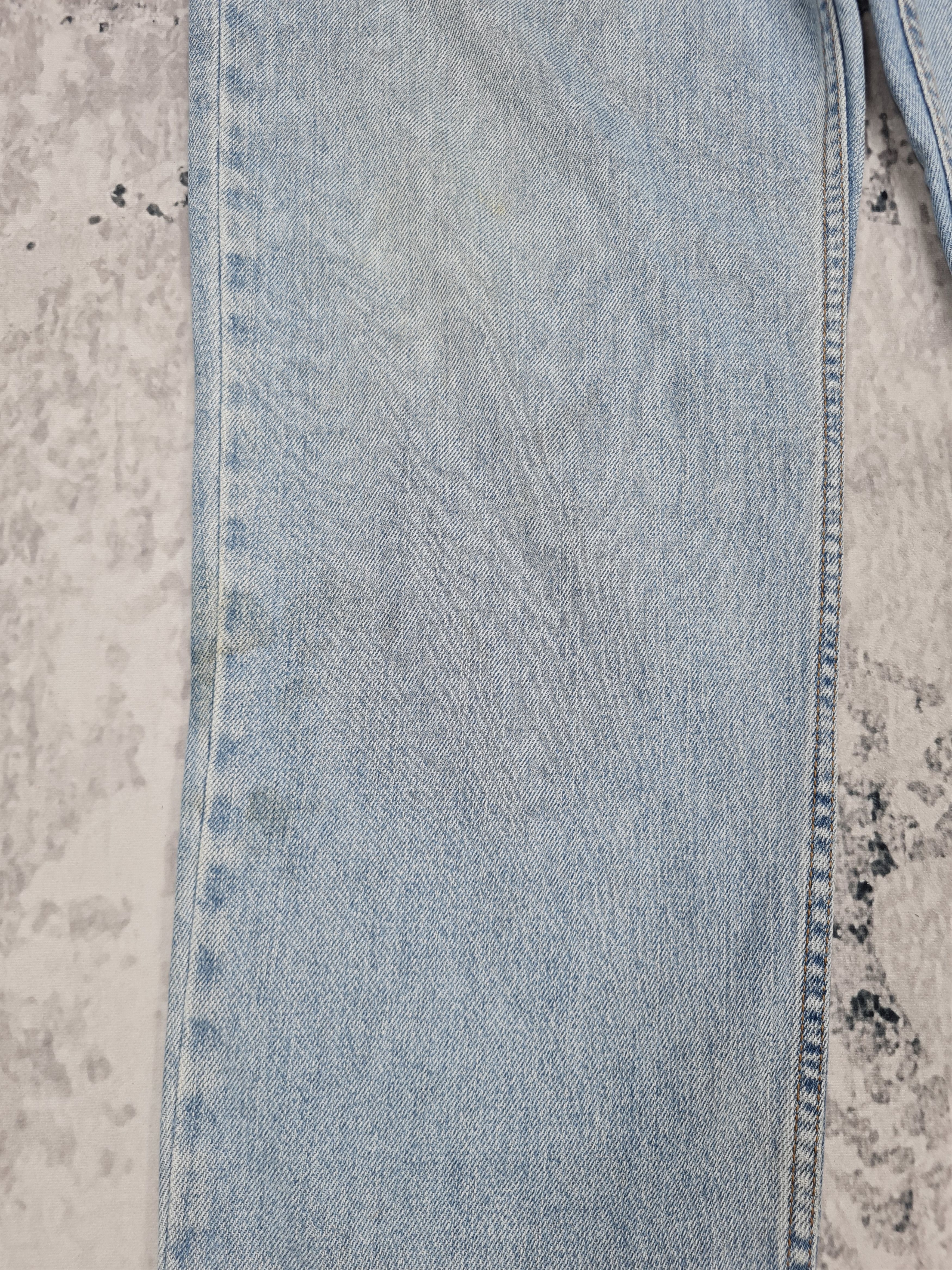 Levi's Vtg LEVIS 550 Light Wash Sun Faded Size 36X28.5 Jeans L0251 Size US 36 / EU 52 - 3 Thumbnail