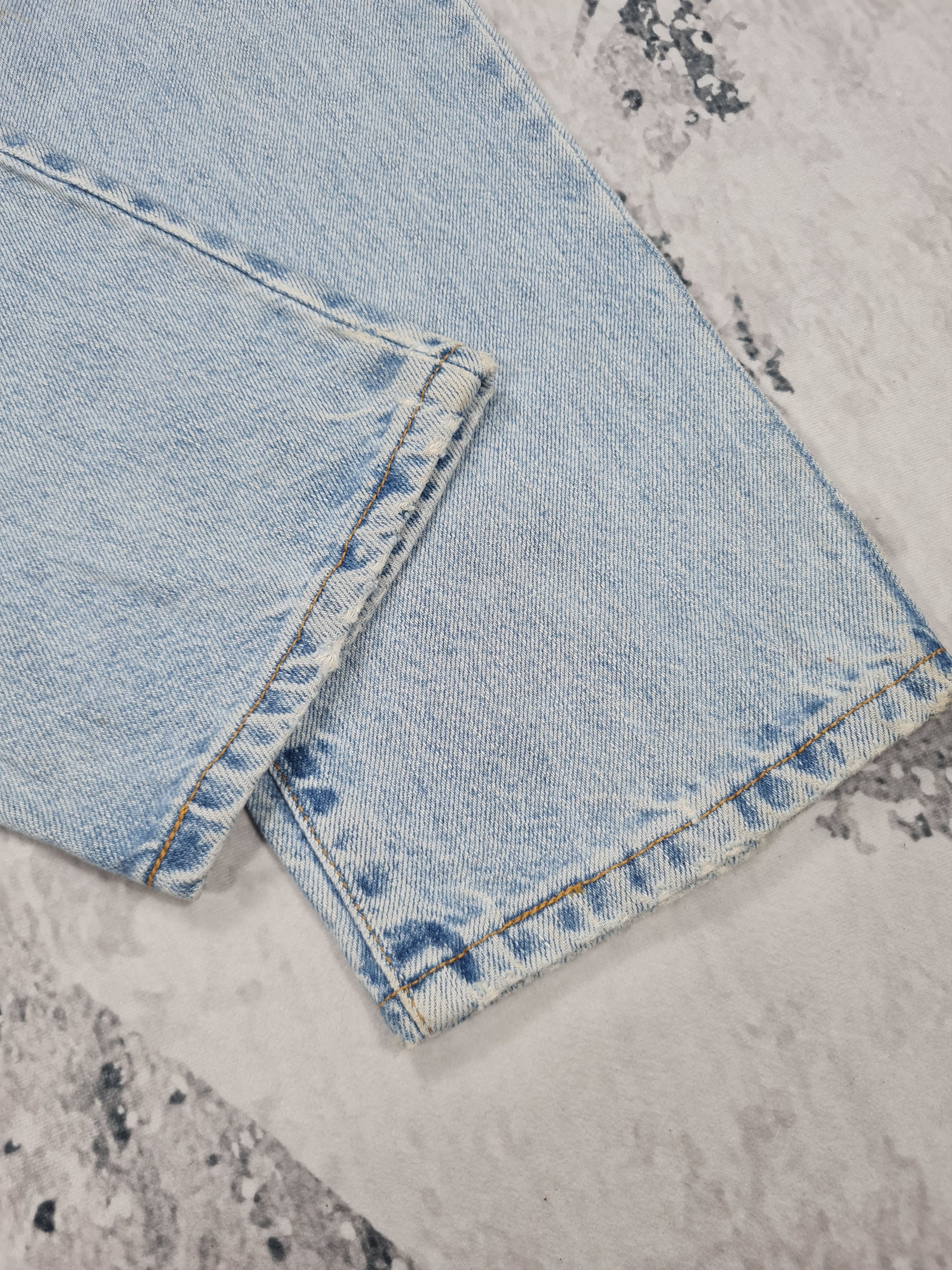 Levi's Vintage Clothing Vintage LEVIS 505 Light Wash Faded Size 30X32.5 Jeans L0200 Size US 30 / EU 46 - 5 Thumbnail