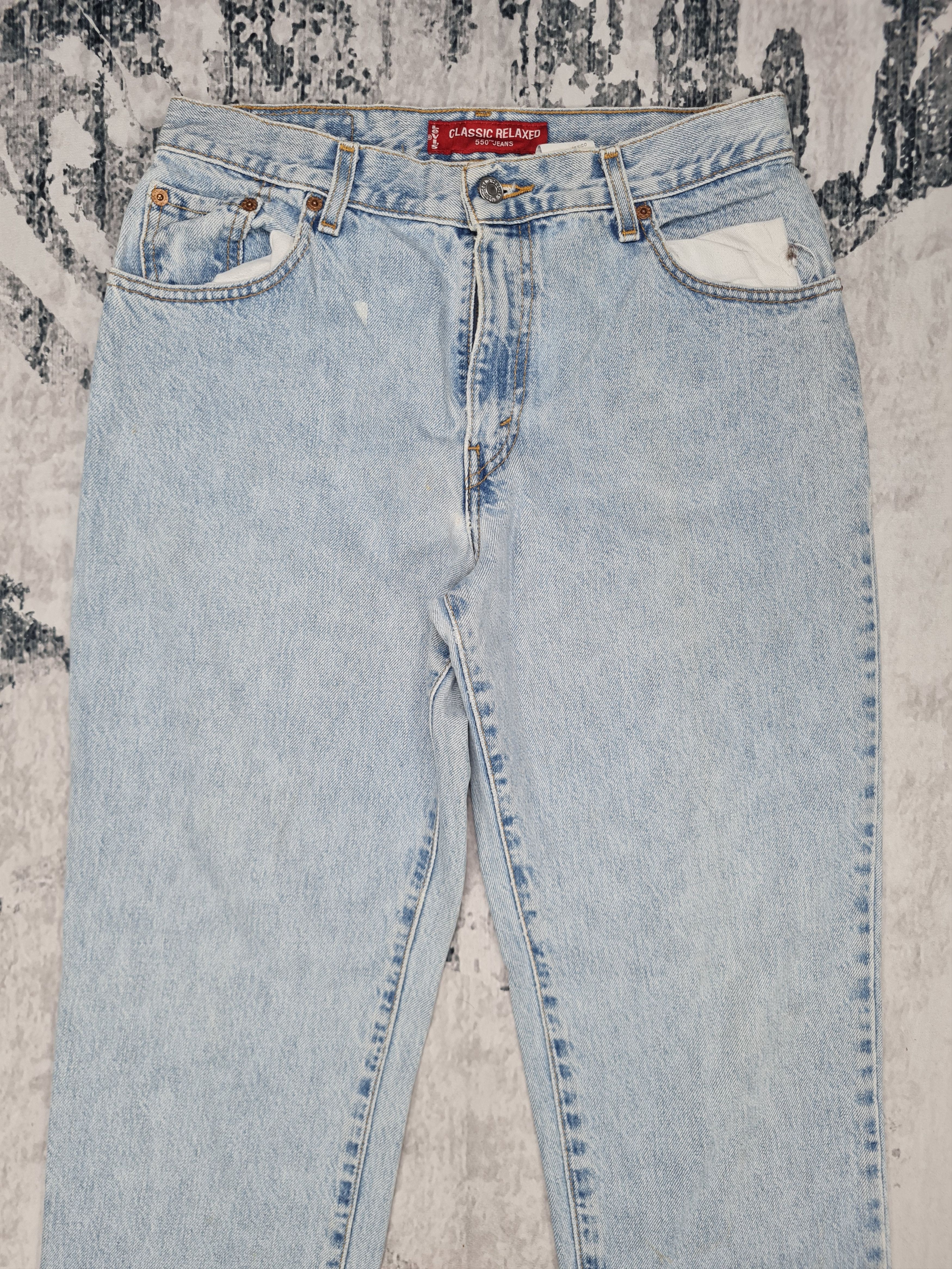 Levi's Vintage Clothing Vintage LEVIS 505 Light Wash Faded Size 30X32.5 Jeans L0200 Size US 30 / EU 46 - 3 Thumbnail