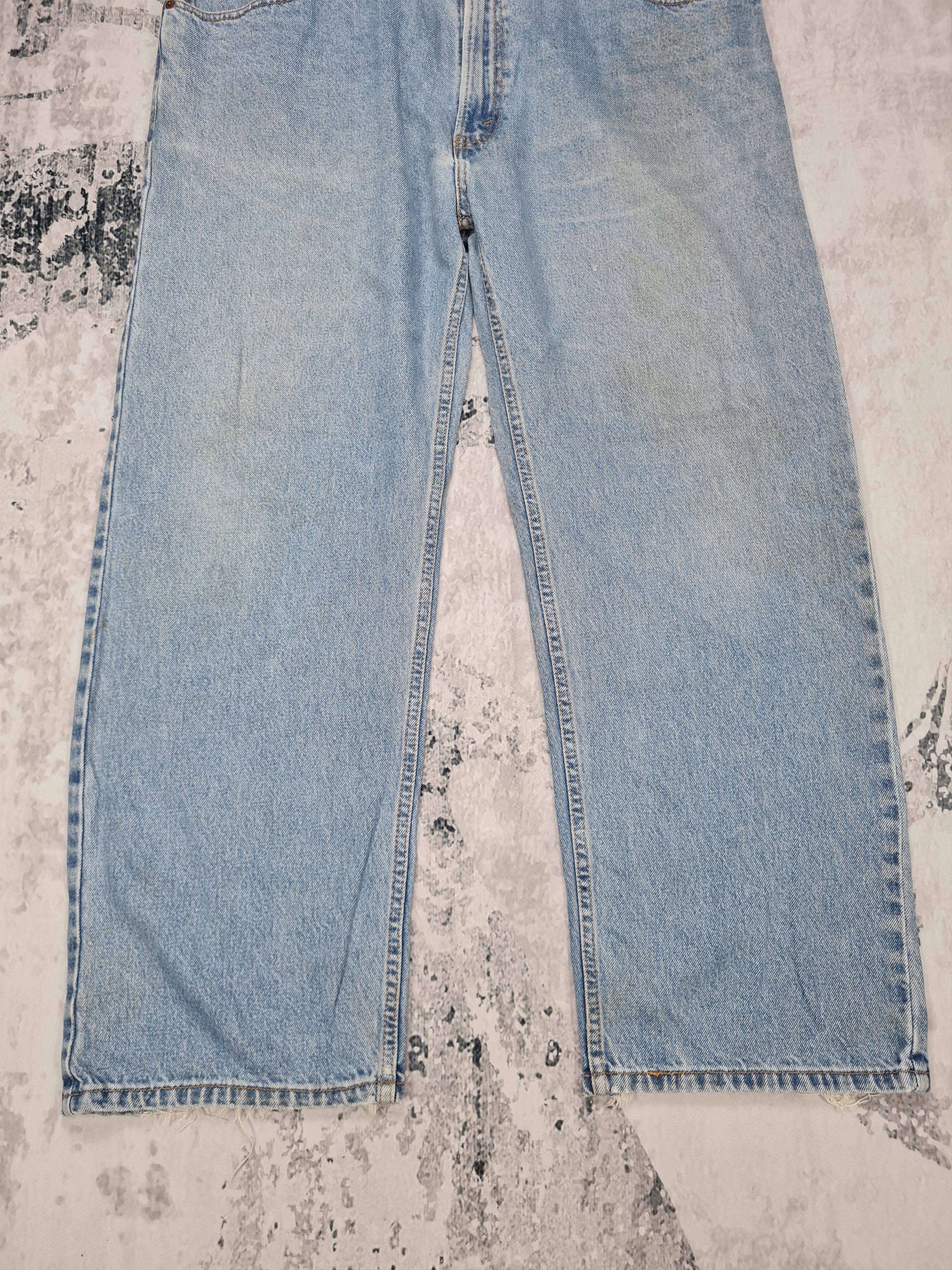 Levi's Vintage LEVIS 559 Light Wash Faded Size 42X29.5 Jeans L0204 Size US 42 / EU 58 - 3 Thumbnail