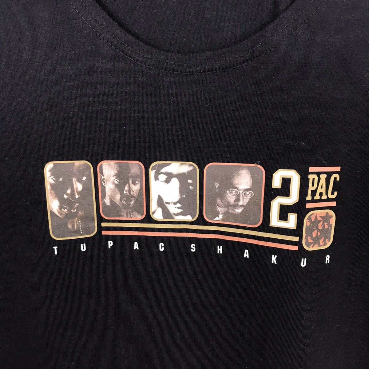 Band Tees × Rap Tees × Vintage Super Rare!!! Vintage 90s Tupac Shakur 2pac Rap Tees Size US XL / EU 56 / 4 - 5 Thumbnail