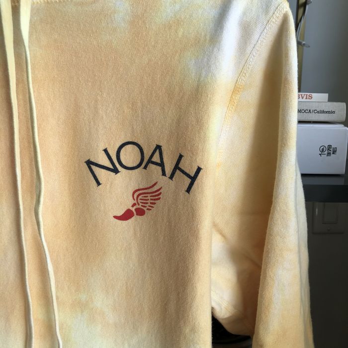 Noah sun dyed on sale hoodie