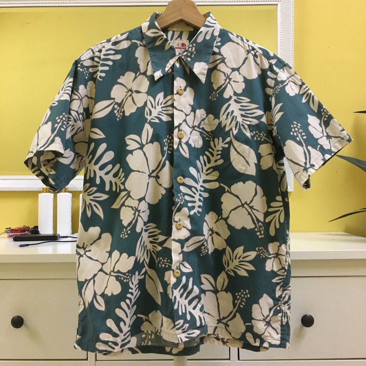 Vintage Amerincanino Hawaiian Floral Beachwear