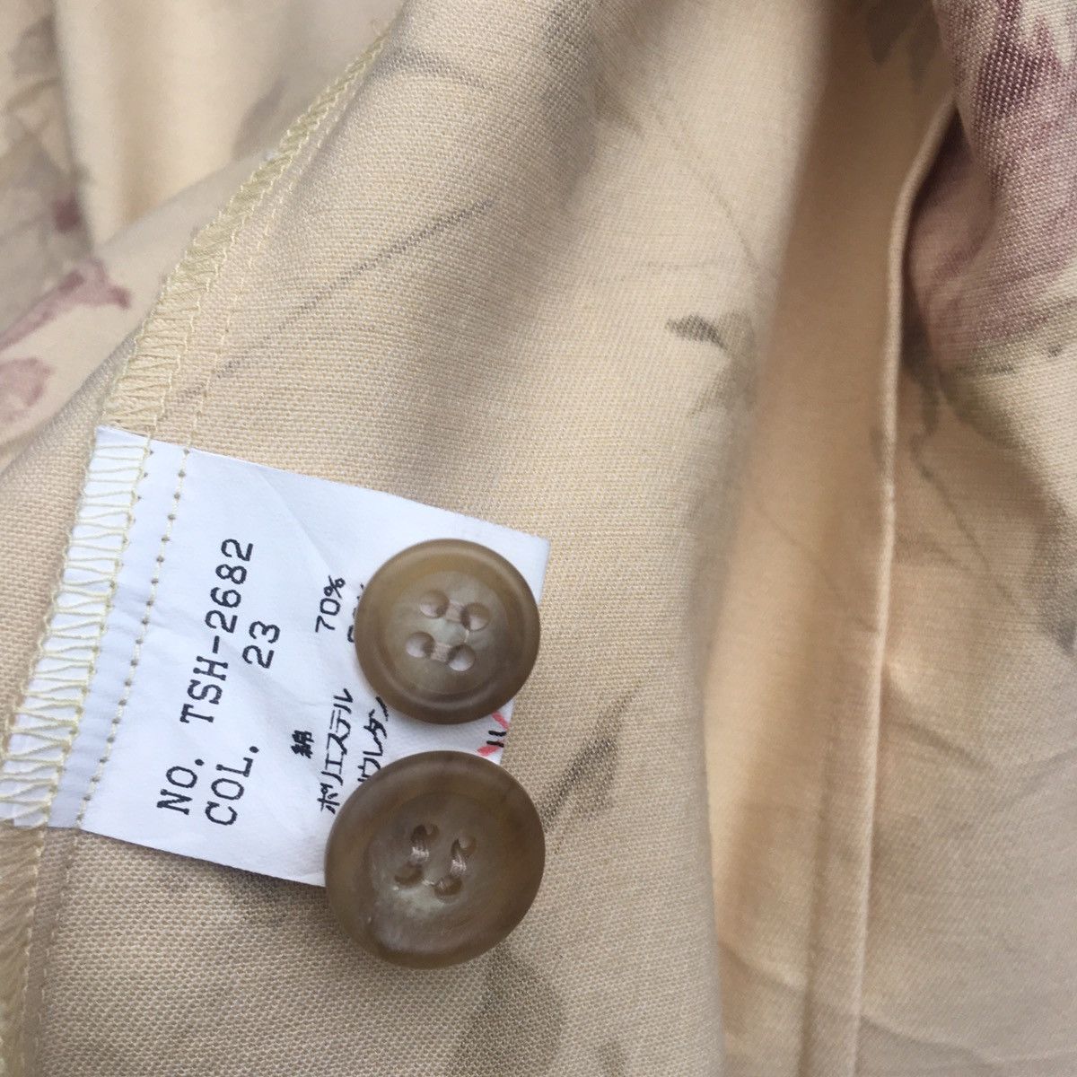 Japanese Brand × Tornado Mart 🔥FINAL DROP🔥 Tornado Mart Button up Flower Made in Japan Size US S / EU 44-46 / 1 - 6 Thumbnail
