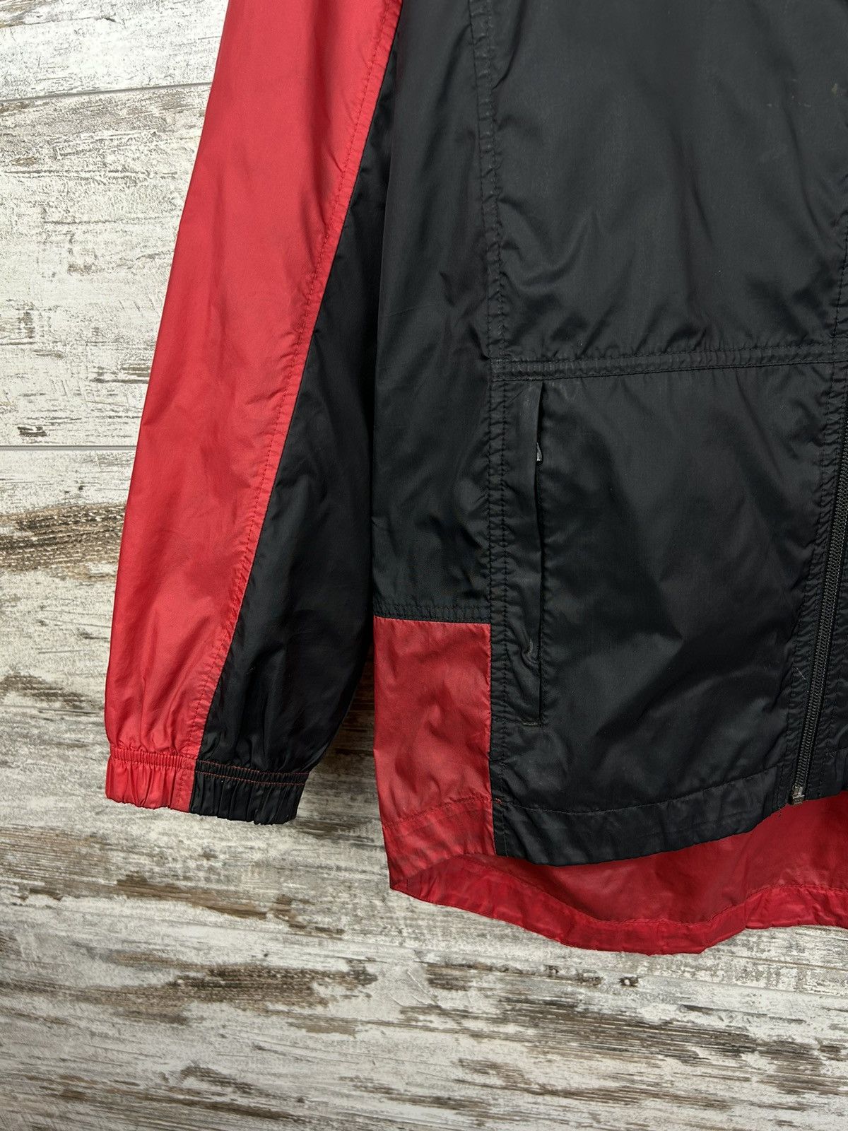 Nike Mens Vintage Nike Light Jacket 90s swoosh Olympic rare y2k Size US S / EU 44-46 / 1 - 7 Thumbnail
