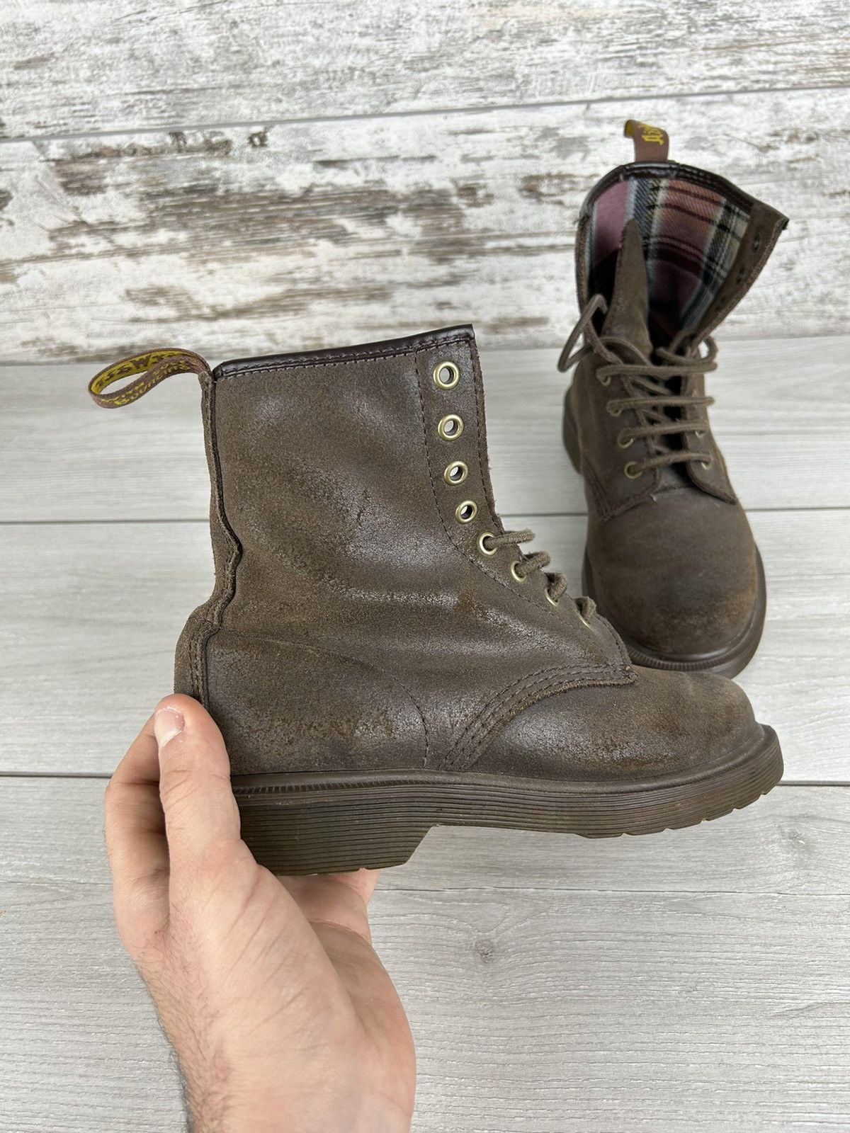 Dr. Martens × Vintage Women’s Vintage Dr.Martens leather boots sneakers y2k rare Size US 7 / IT 37 - 14 Thumbnail