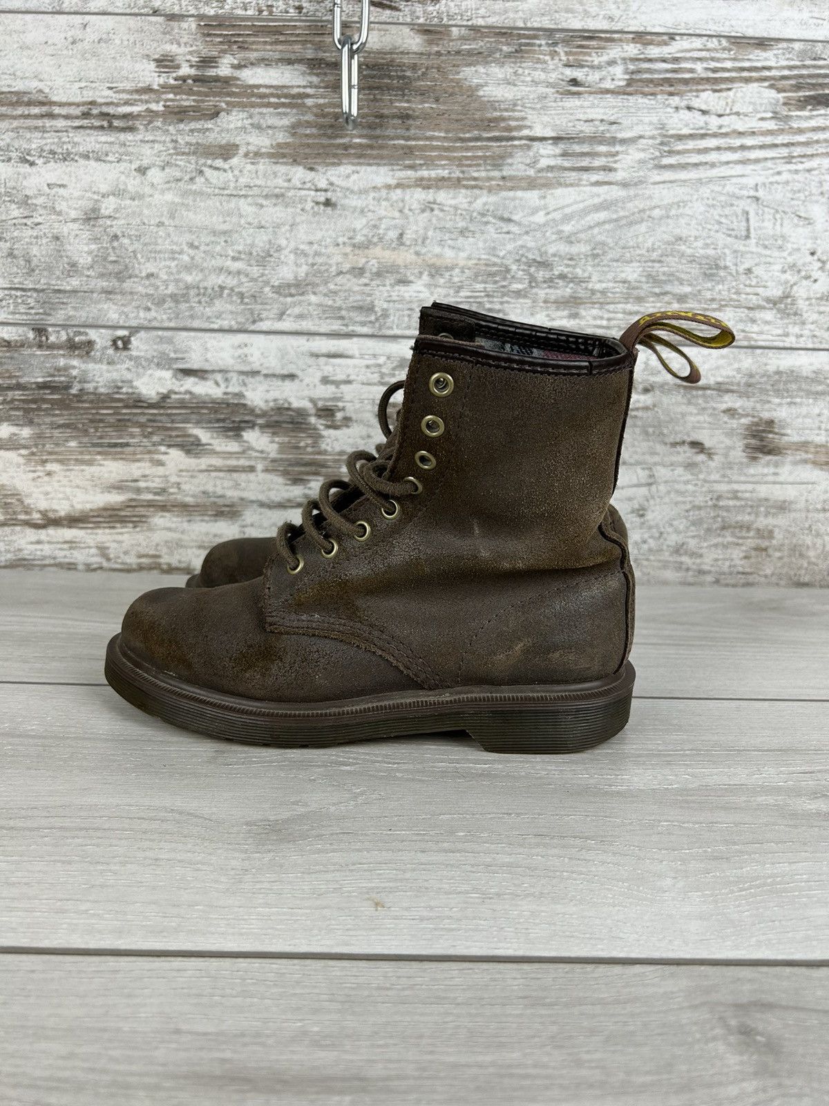 Dr. Martens × Vintage Women’s Vintage Dr.Martens leather boots sneakers y2k rare Size US 7 / IT 37 - 9 Thumbnail