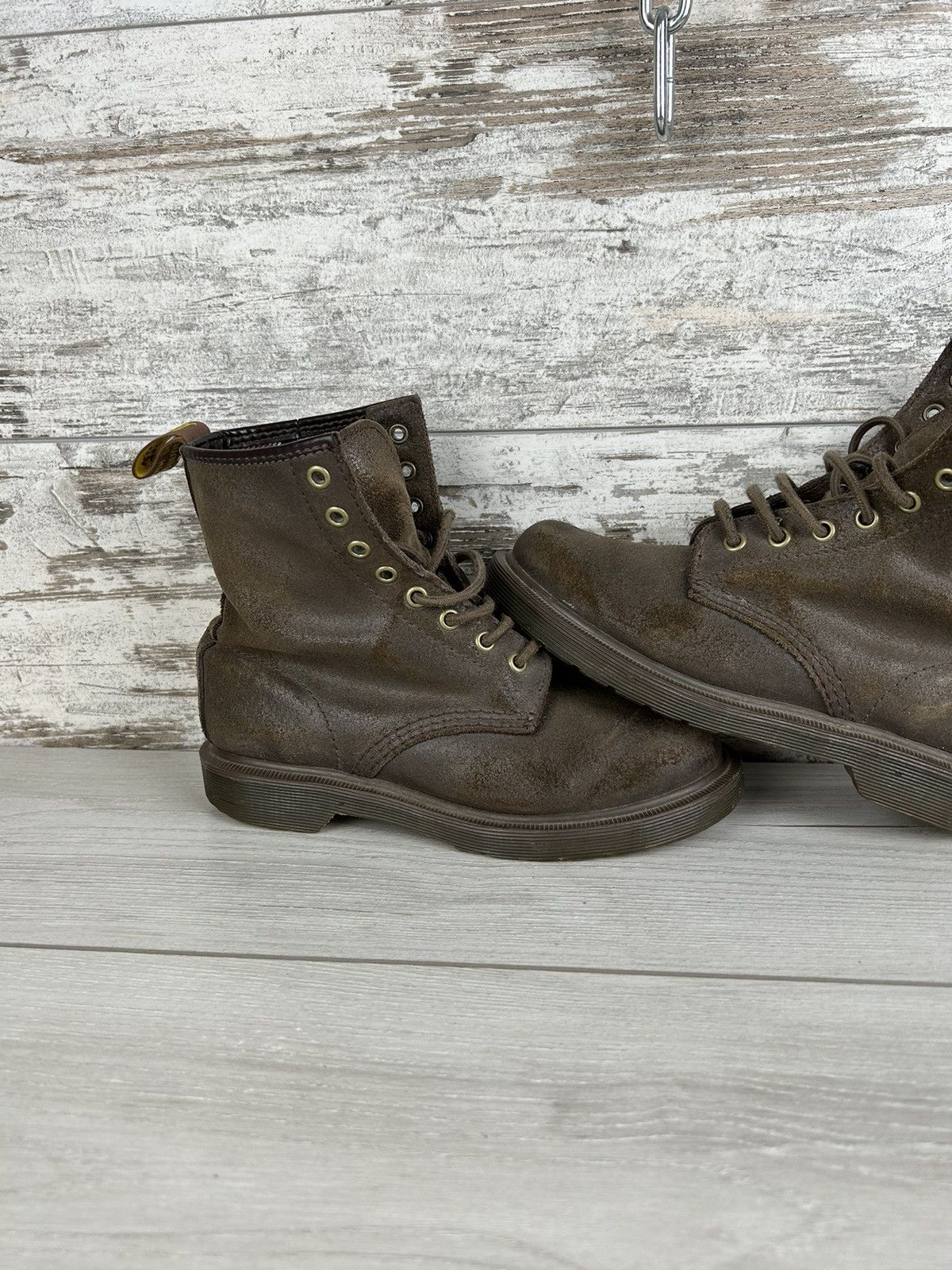 Dr. Martens × Vintage Women’s Vintage Dr.Martens leather boots sneakers y2k rare Size US 7 / IT 37 - 4 Thumbnail