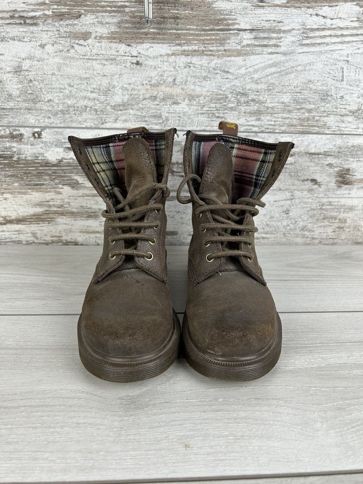 Dr. Martens × Vintage Women’s Vintage Dr.Martens leather boots sneakers y2k rare Size US 7 / IT 37 - 7 Thumbnail