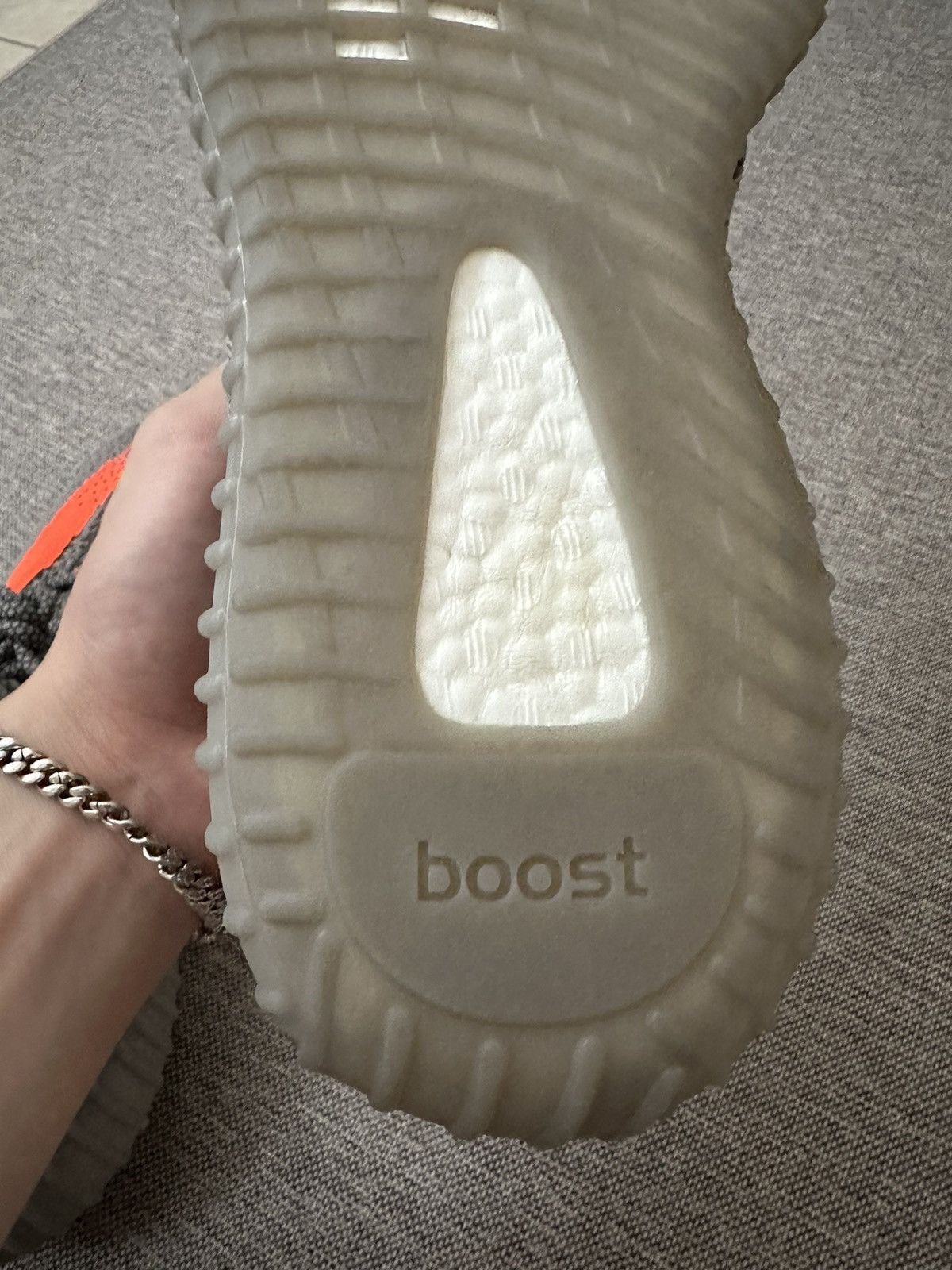 Adidas × Kanye West adidas Yeezy Boost 350 v2 Beluga Reflective Size US 11 / EU 44 - 12 Thumbnail