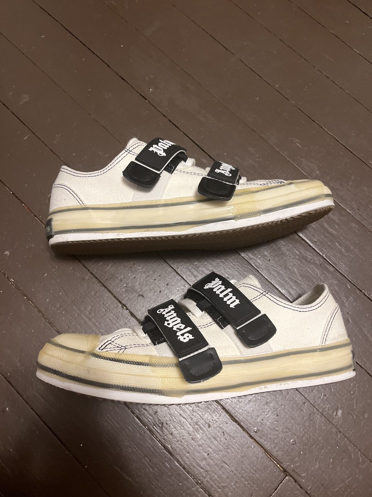 Palm Angels Vulcanized low top sneakers | Grailed