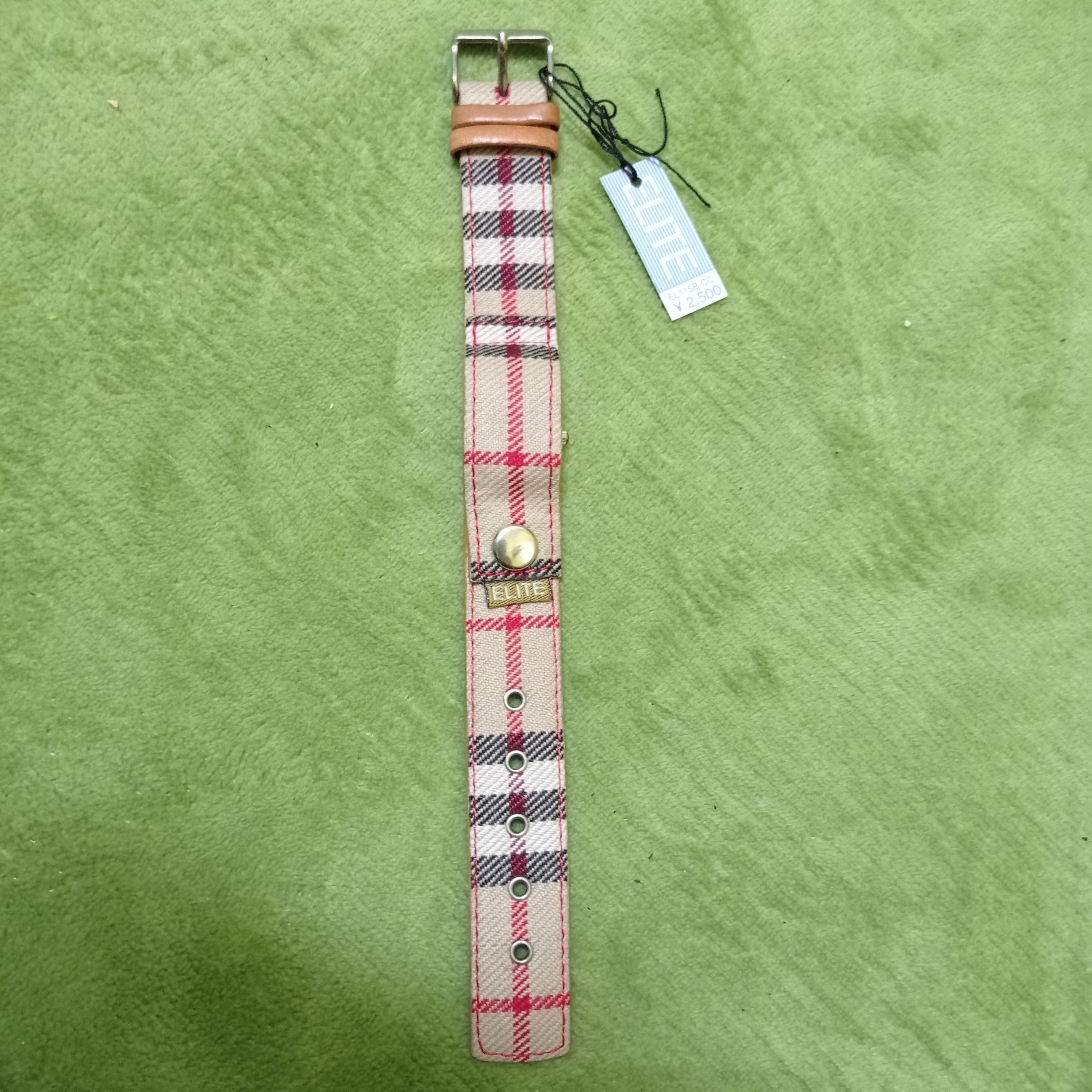 Other Special 💥Rare WATCH Custom Burberry Style. Buy in Japan. Size ONE SIZE - 1 Thumbnail