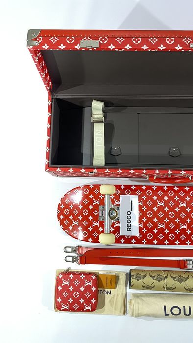 Supreme louis store vuitton skateboard price