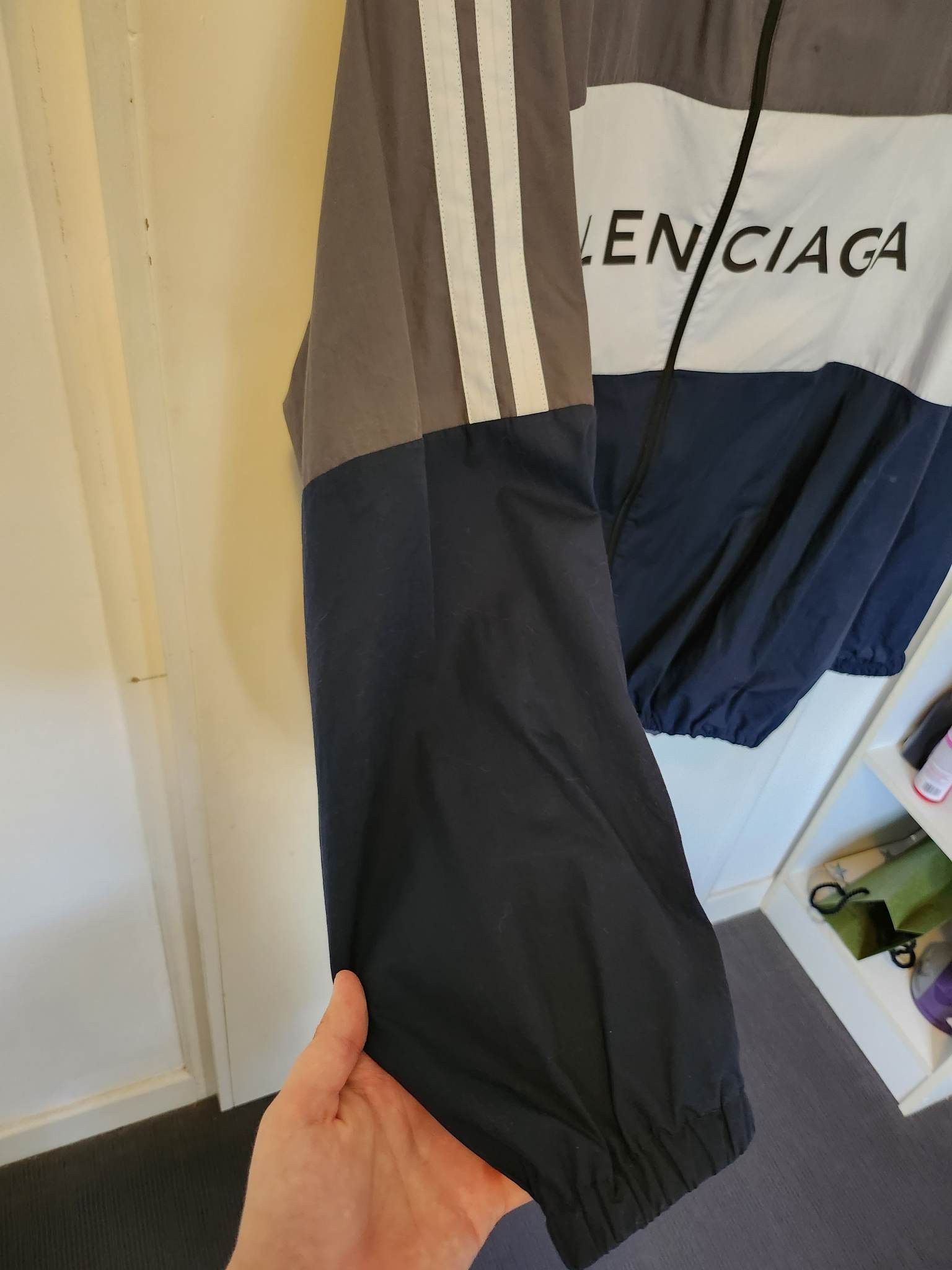 Balenciaga Iconic track jacket Size US L / EU 52-54 / 3 - 2 Thumbnail