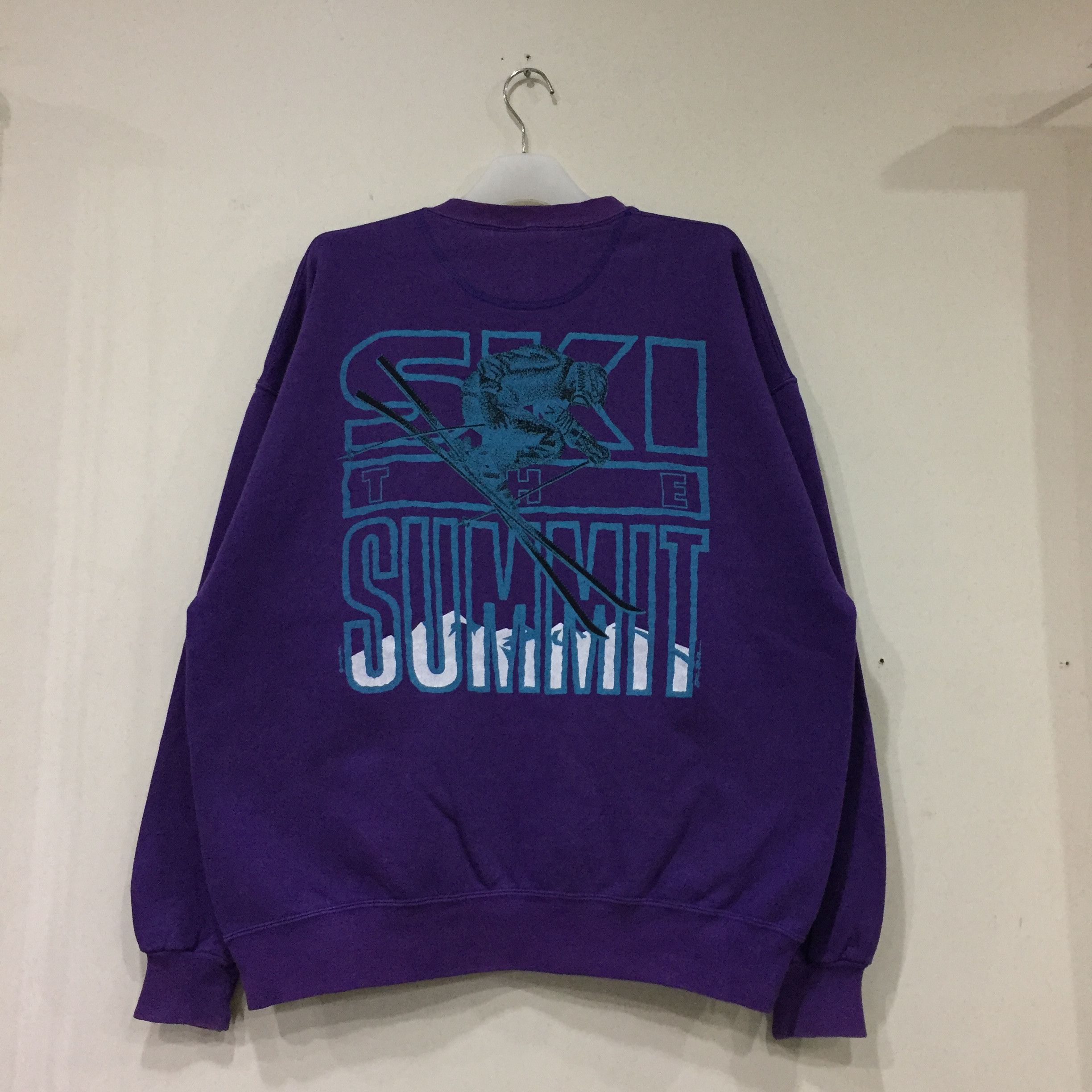 Vintage SKI THE SUMMIT sweatshirt spell out big design.. Size US L / EU 52-54 / 3 - 1 Thumbnail