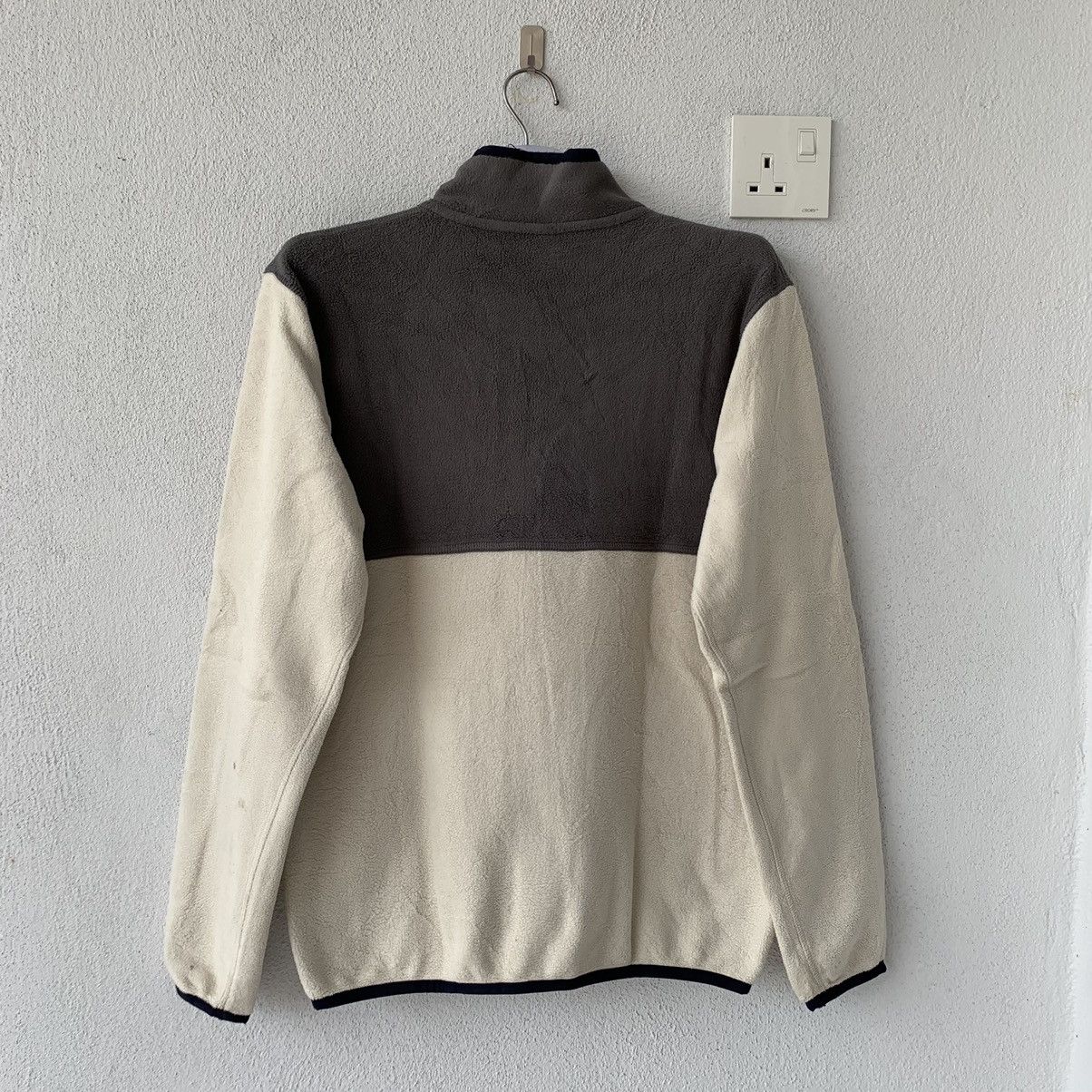 Japanese Brand × Uniqlo UNIQLO fleece turtleneck full-zip jacket Size US M / EU 48-50 / 2 - 6 Thumbnail