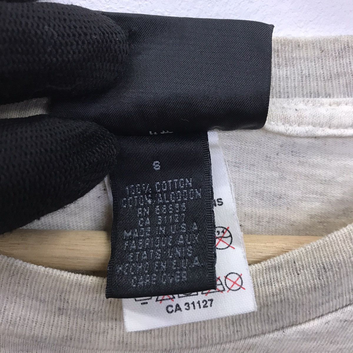 Rare!! DKNY Donna Karan New York USA T-SHIRT
