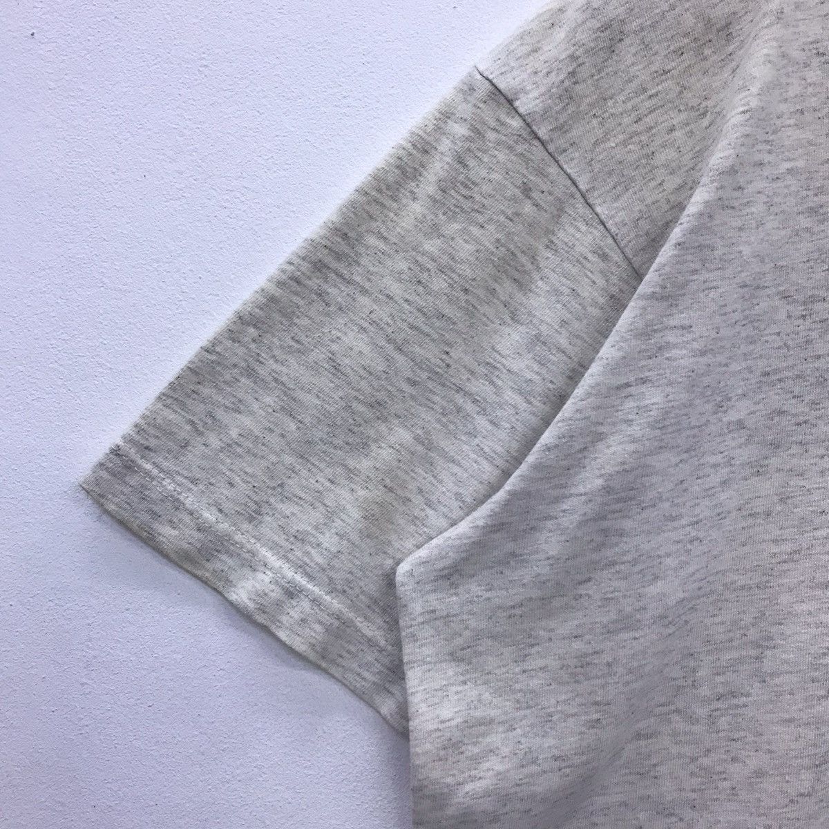 Rare!! DKNY Donna Karan New York USA T-SHIRT