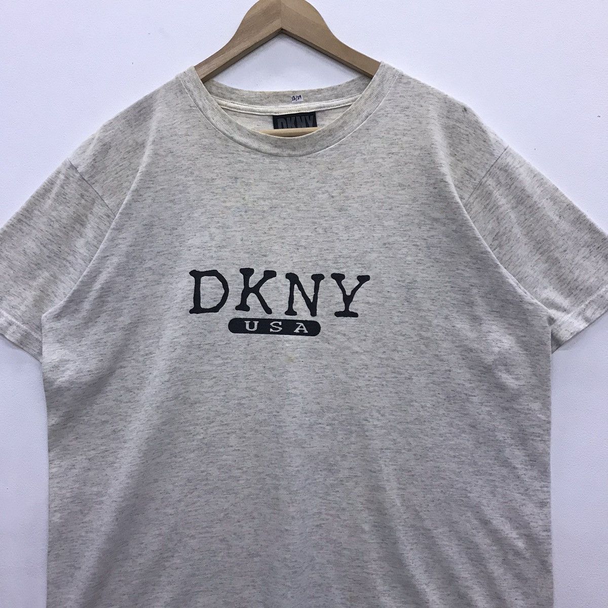 Rare!! DKNY Donna Karan New York USA T-SHIRT