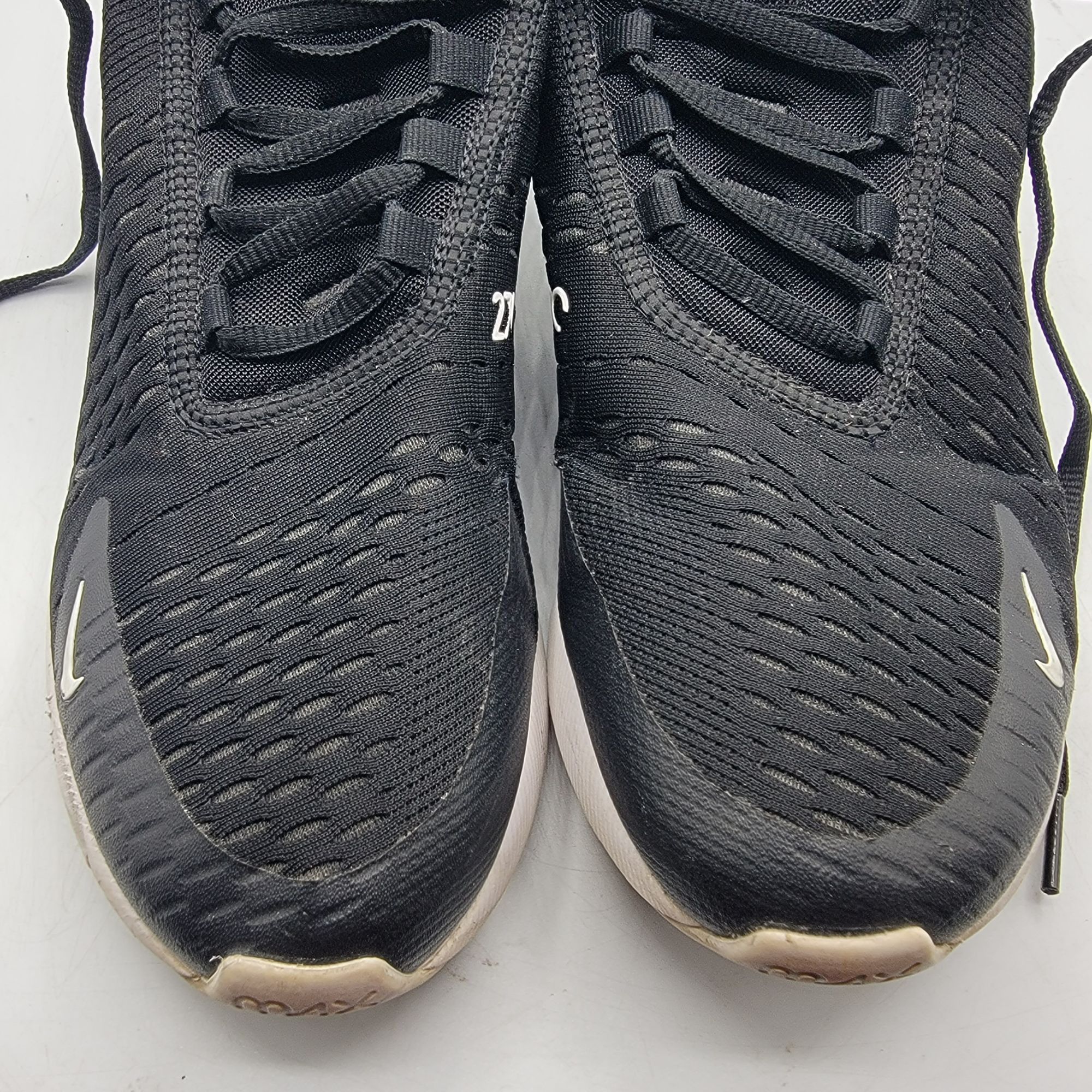 Nike Air Max 270 Womens Size 9.5 Black Anthracite Running Sh