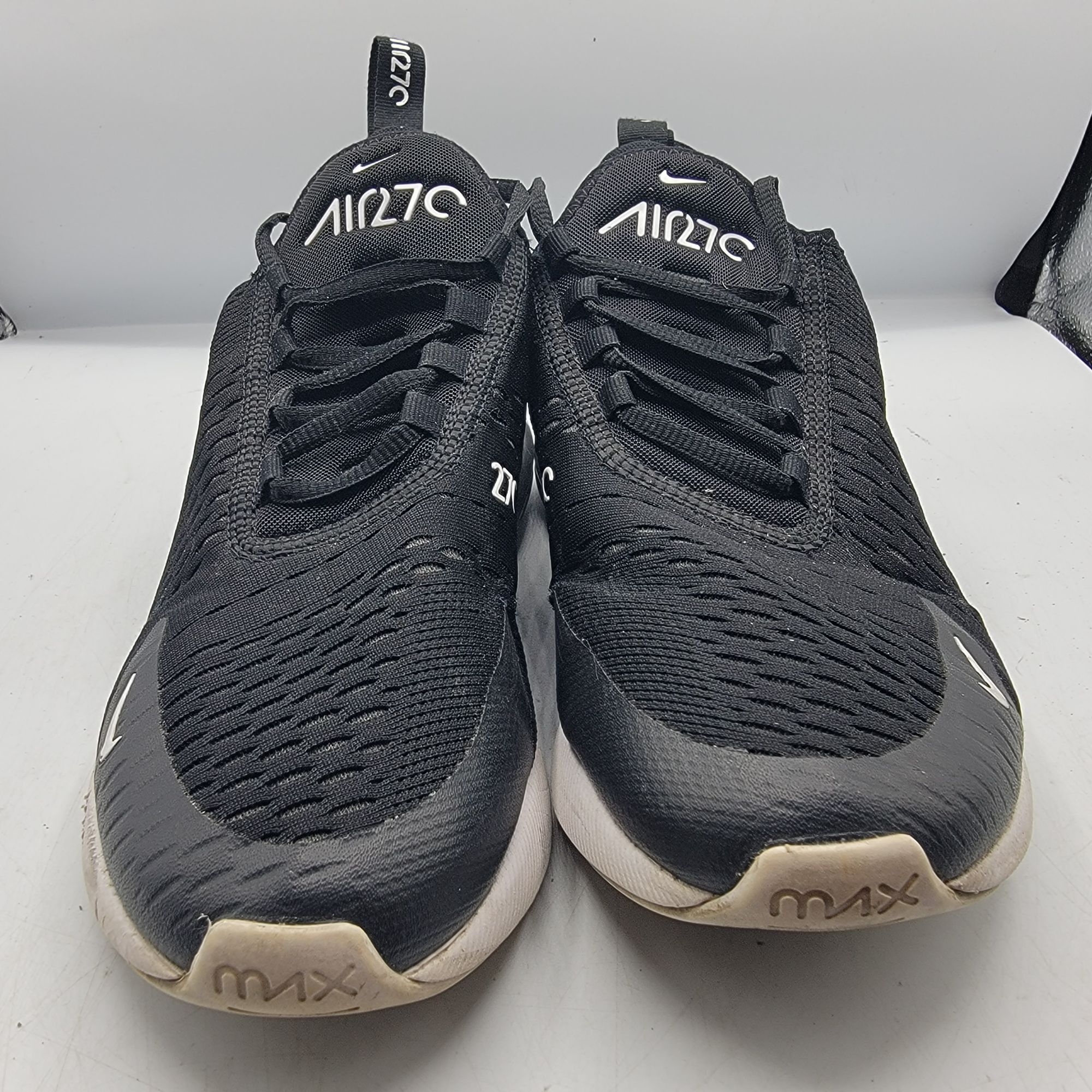 Nike Air Max 270 Womens Size 9.5 Black Anthracite Running Sh